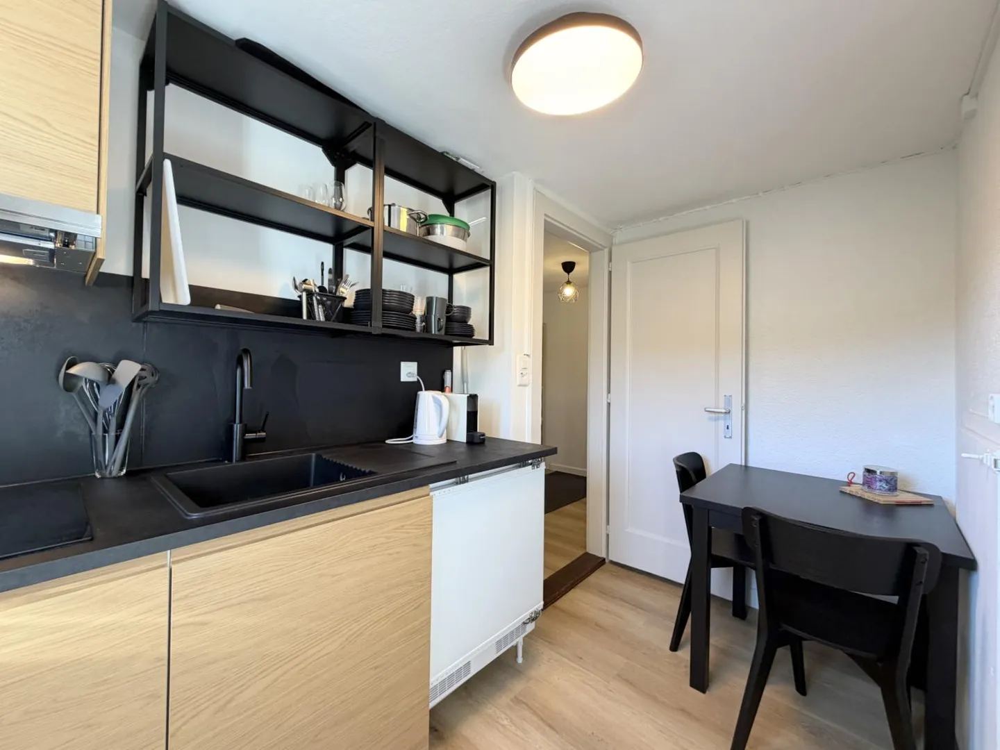 Furnished 2.5-room apartment - Photo 7 of 7