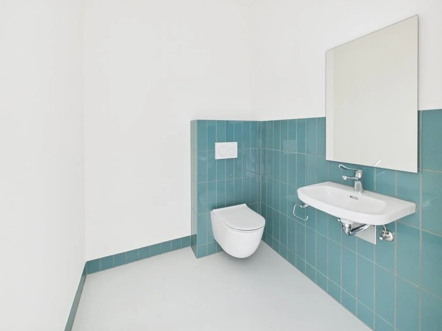 Espace de bureau/magasin attrayant et prêt à emménager - Photo 4 sur 10