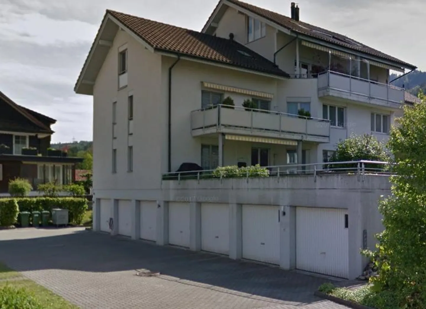 Appartamento mansardato di 2,5 locali con terrazza e vista montagna a Root - Foto 1 di 4