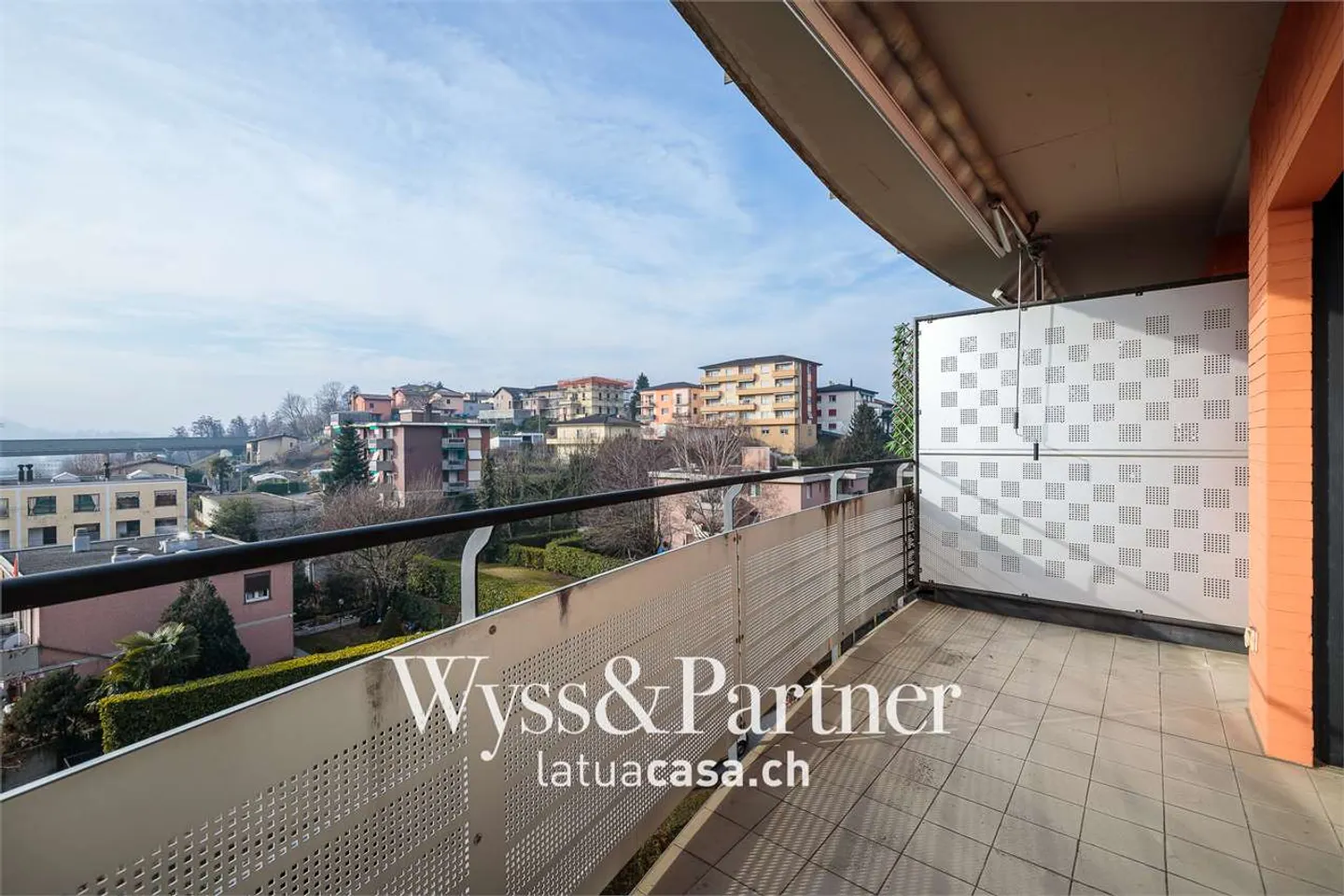 Balerna - spacious and bright 3.5 rooms - Photo 8 of 10