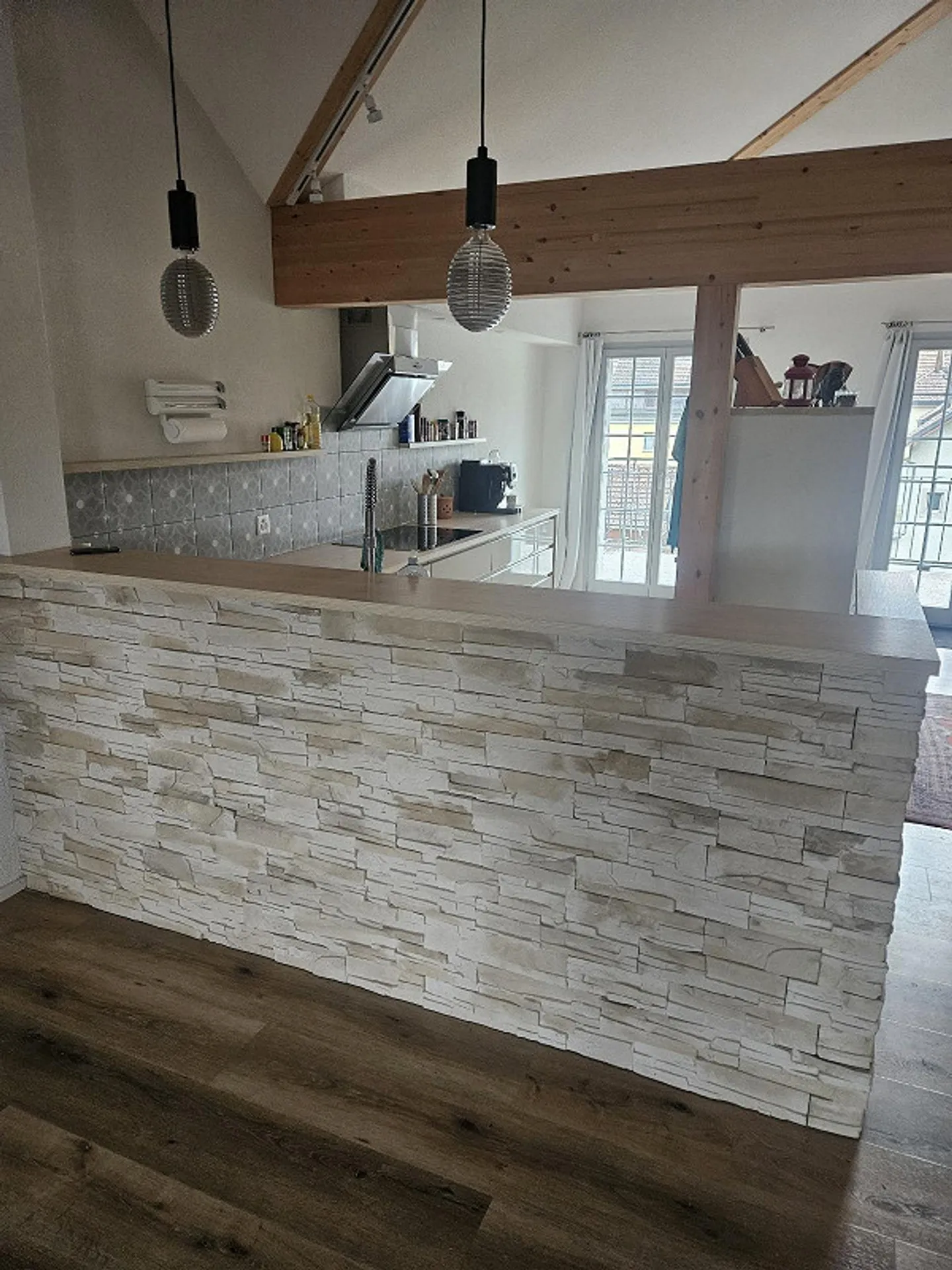 Appartamento attico molto grande di 2,5 stanze - Foto 2 di 7