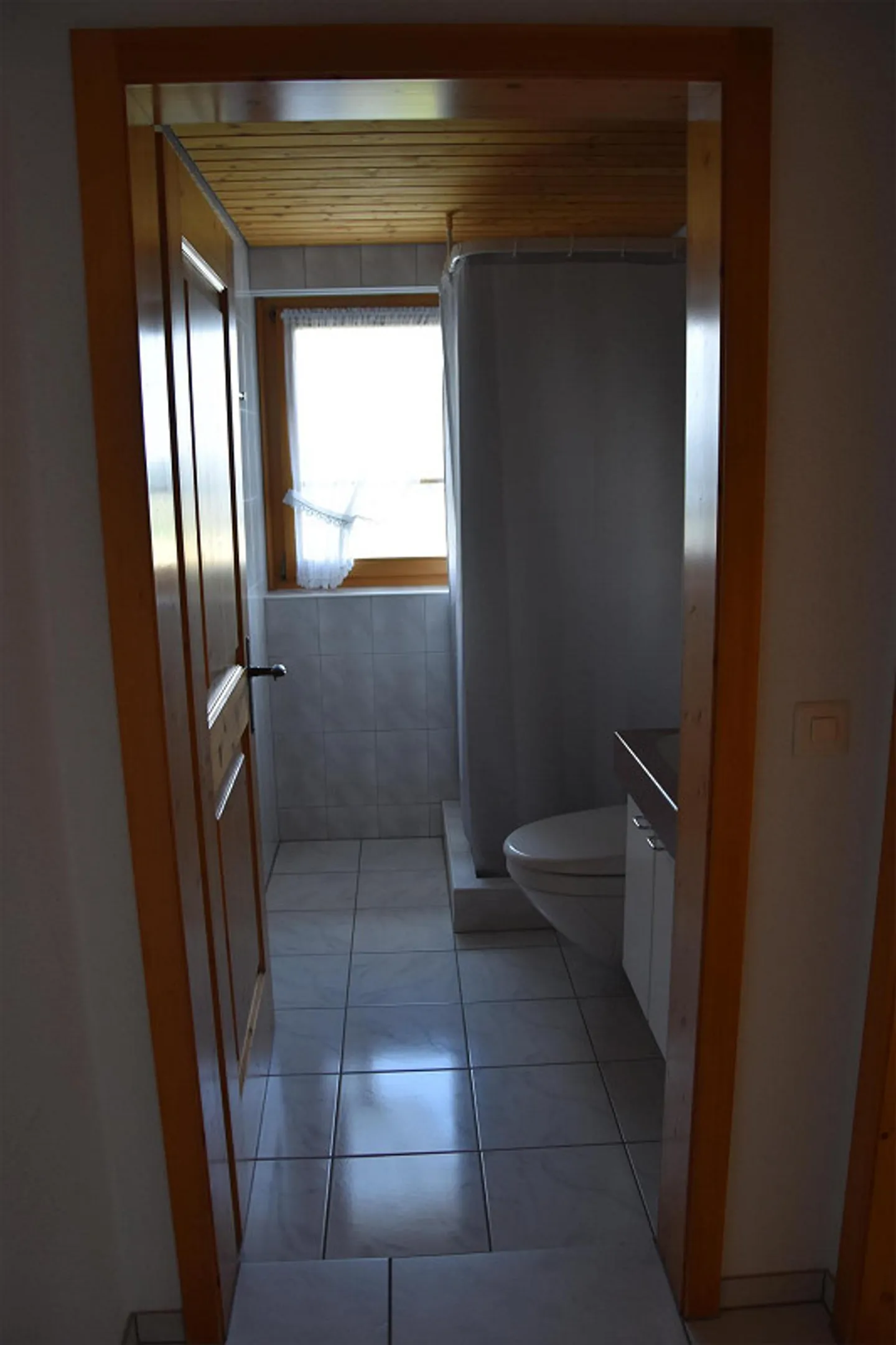 Charmante Wohnung mit Terrasse - Foto 8 von 13