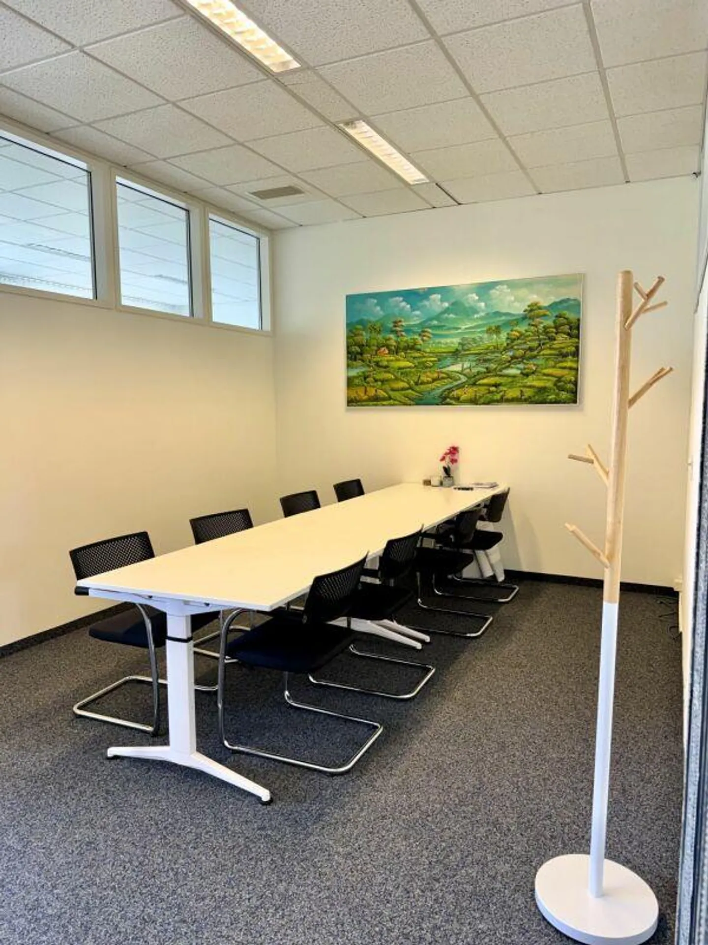 Espace de bureau de 130 m² incluant des places de parking à louer - Photo 4 sur 12
