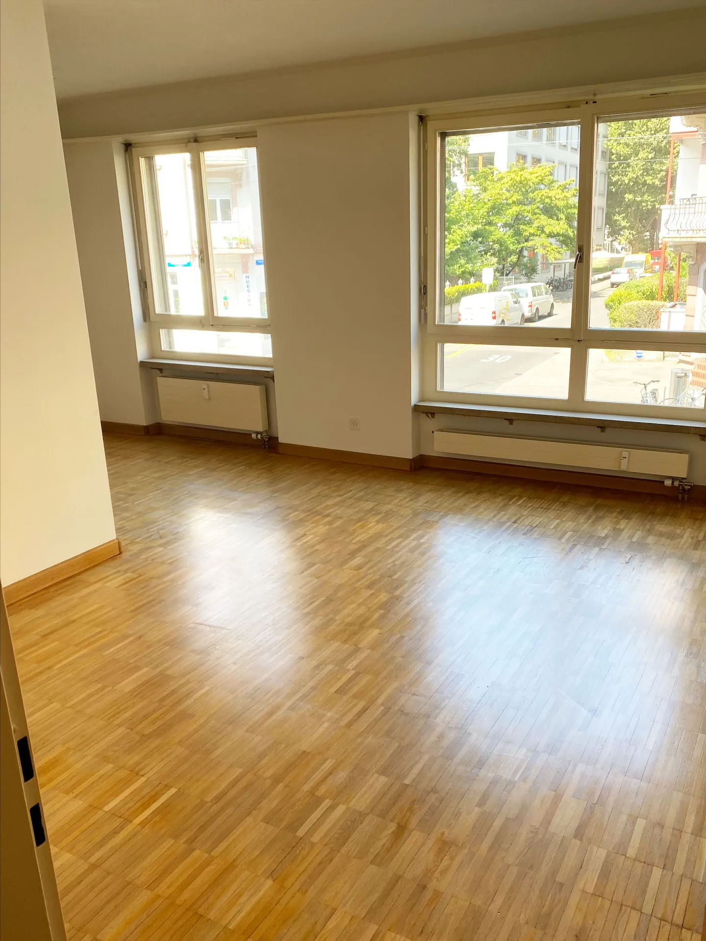Charming 2.5-Room Apartment - Photo 6 of 10