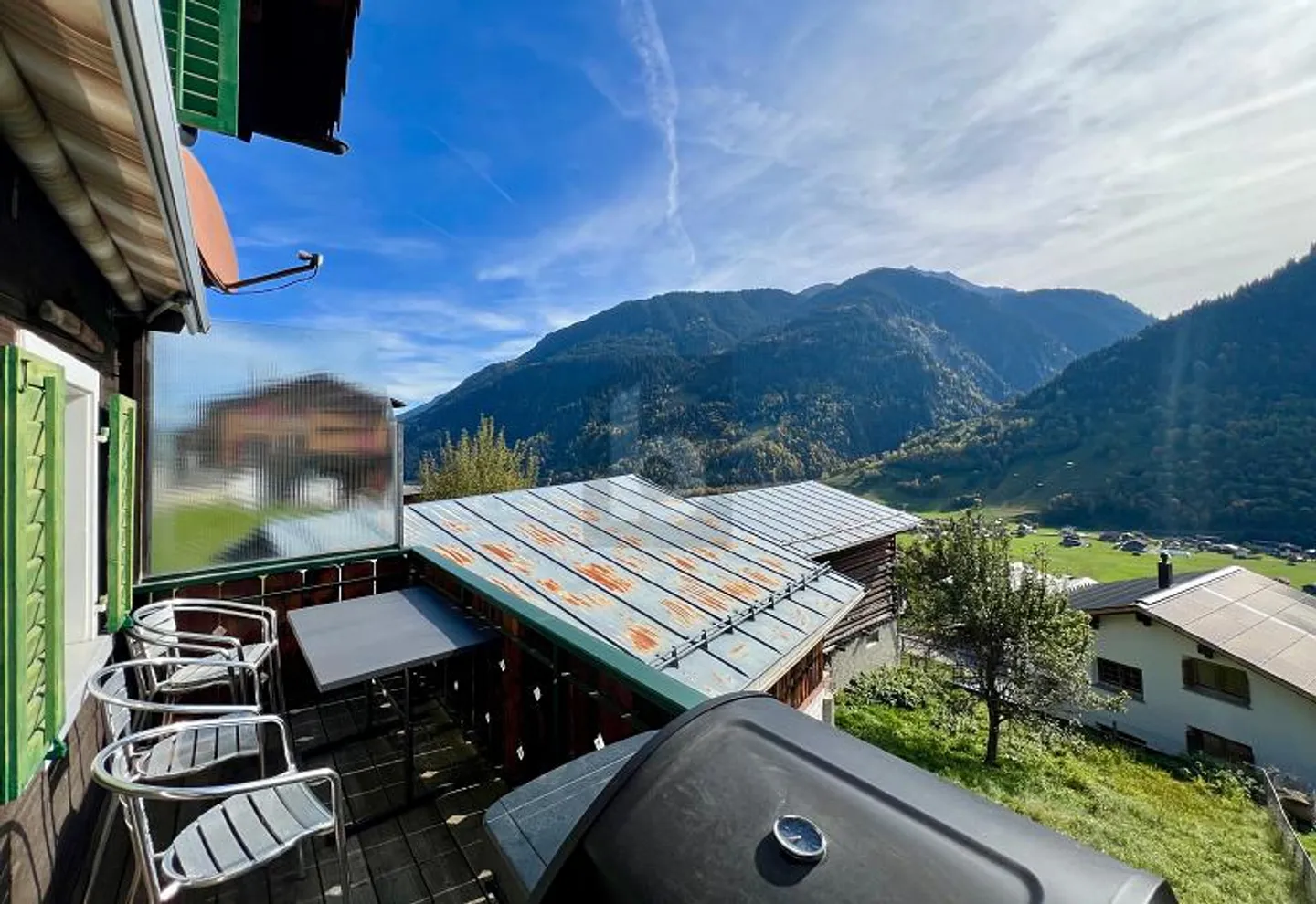 CHARMANT MIT GARTEN UND WEITBLICK - Foto 1 von 6