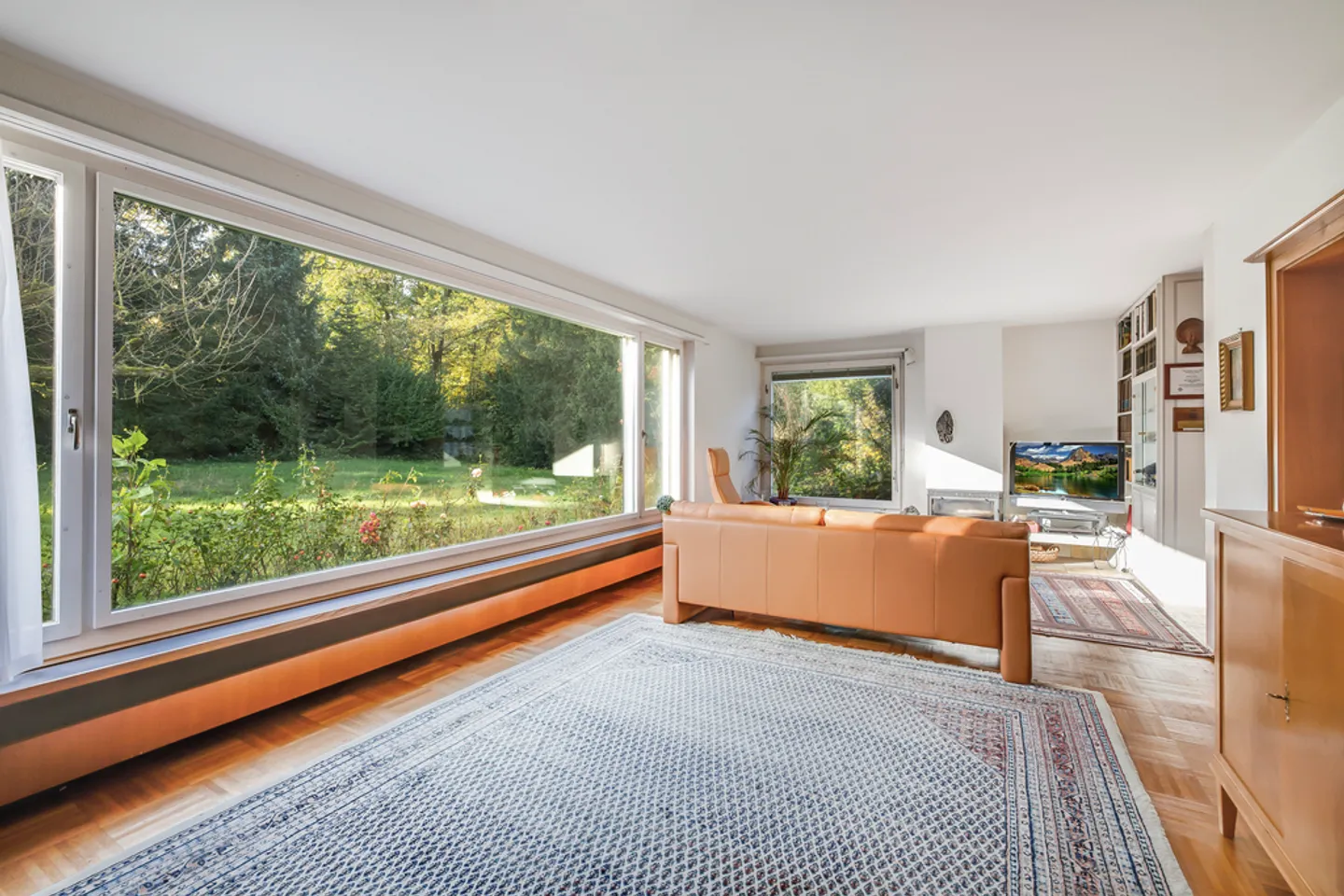 Propriété avec potentiel de développement dans un emplacement de choix - Photo 6 sur 16