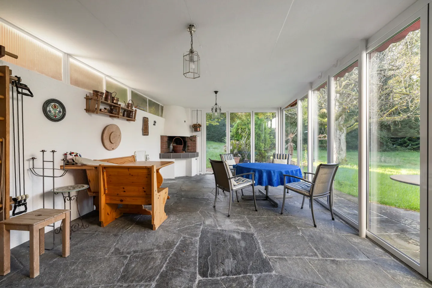 Propriété avec potentiel de développement dans un emplacement de choix - Photo 7 sur 16