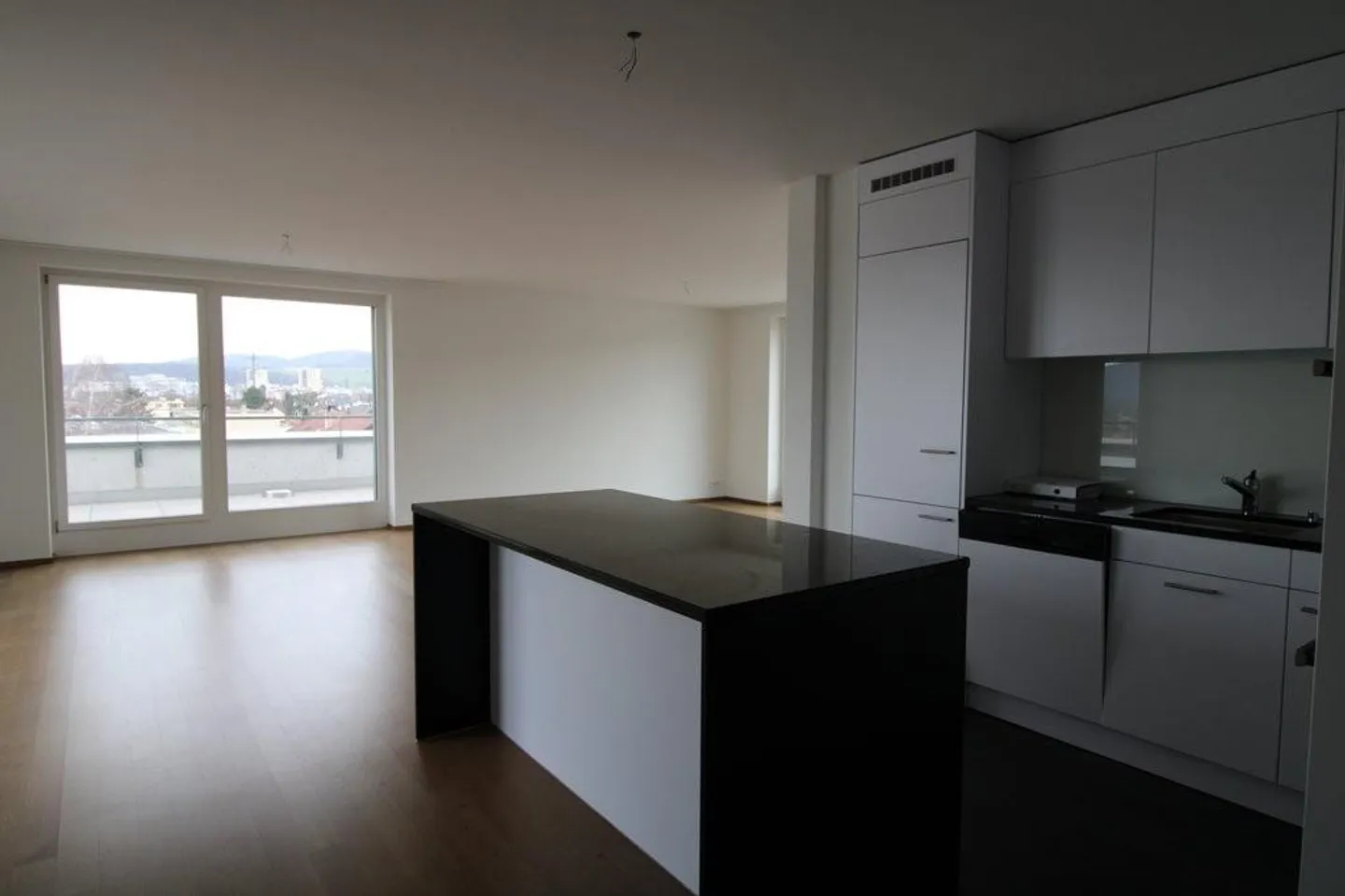 Bellissimo attico con vista lontana - Foto 3 di 12