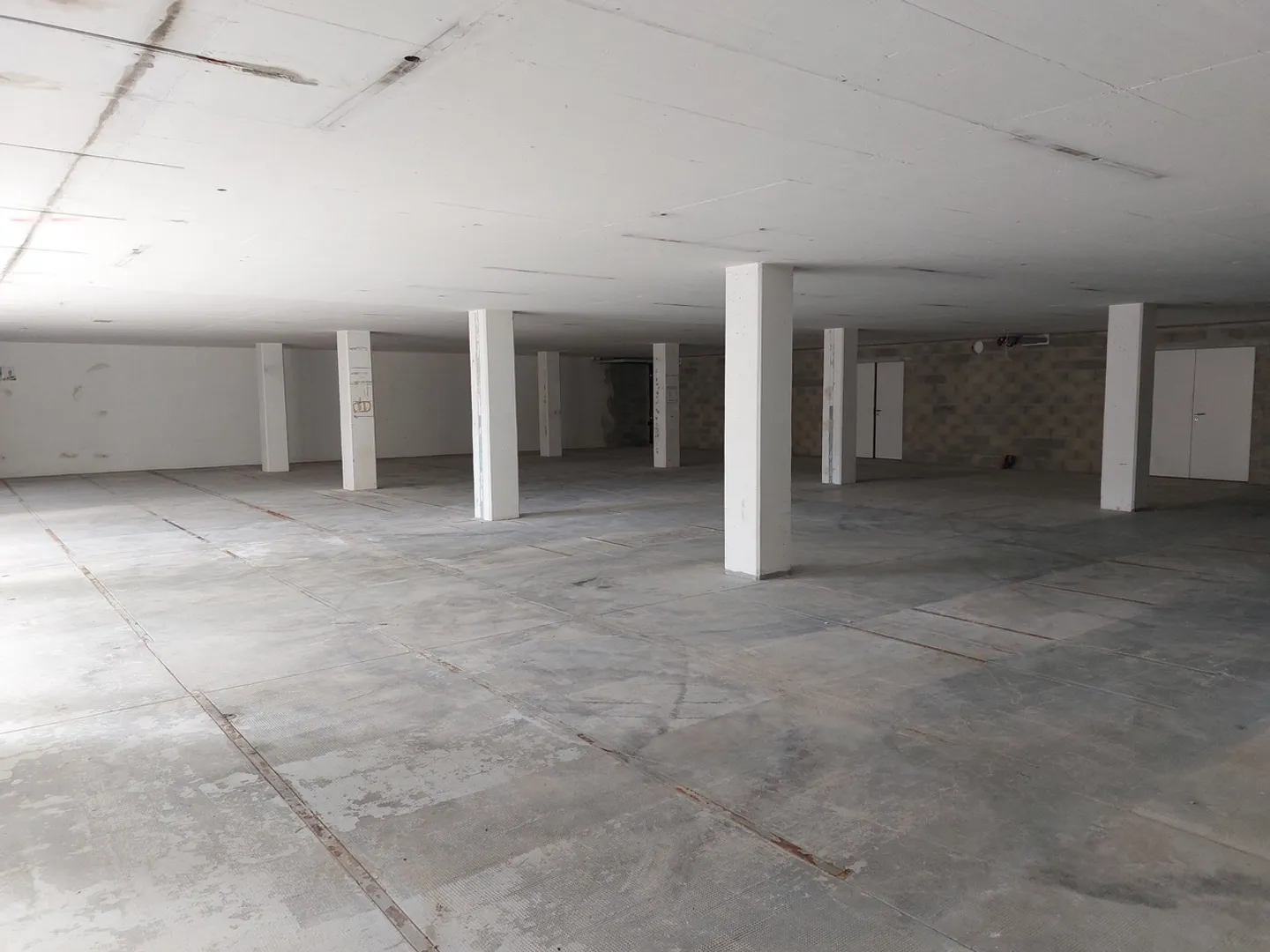 NUOVO - Area Officina/Magazzino 150m2 - Préverenges - Foto 2 di 4