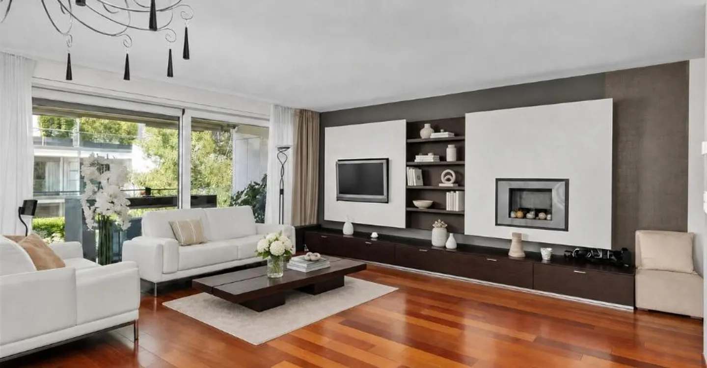 Elegant 4.5 Room Apartment - Photo 4 of 12