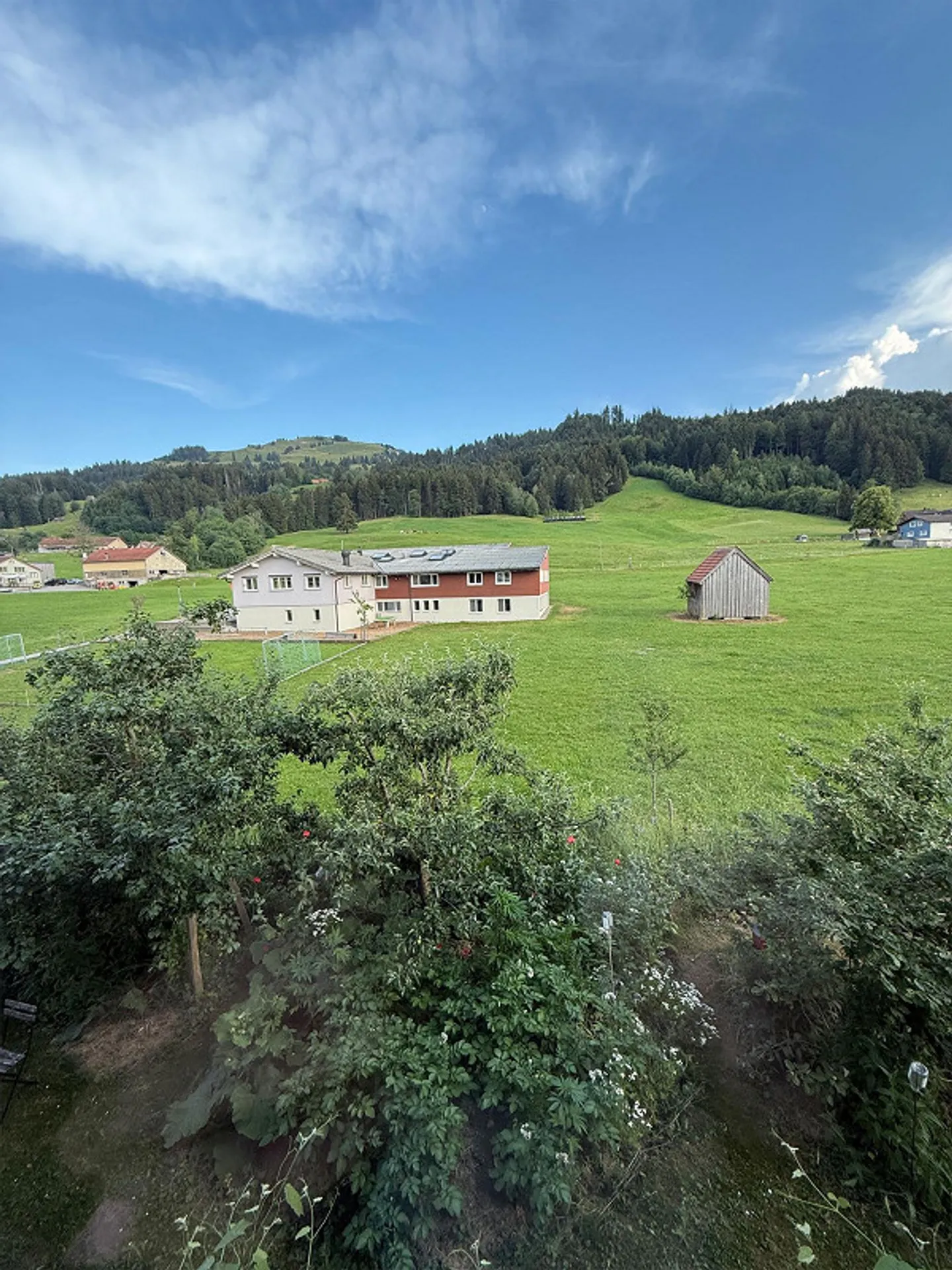 Well-maintained wooden house - living naturally. - Photo 6 of 27