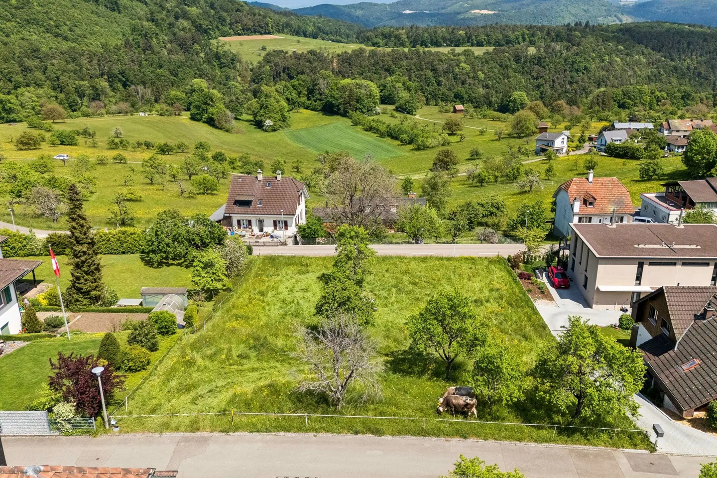 Realizza i tuoi sogni abitativi individuali a Nuglar - Foto 1 di 3
