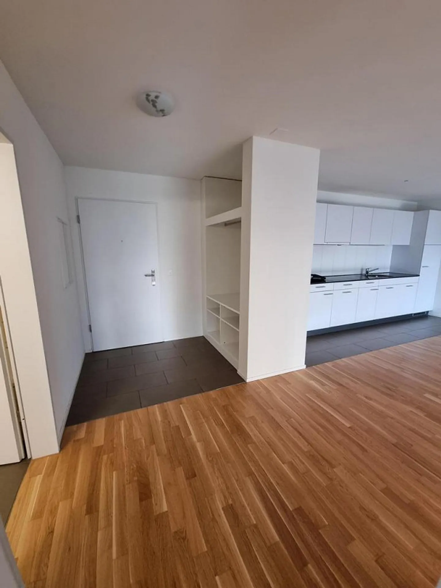 moderne 2.5-Zimmerwohnung im ruhigen Quartier zu vermieten - Photo 5 of 6