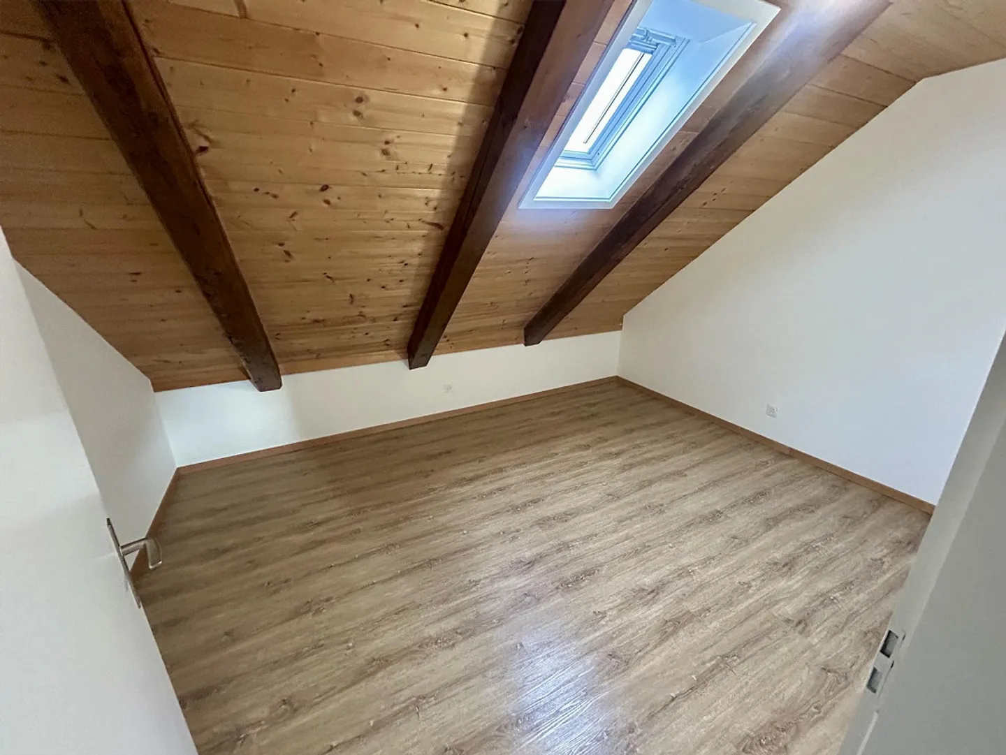 Dreamlike 5.5-room apartment with a view of the Aare in Thun - Photo 14 of 18