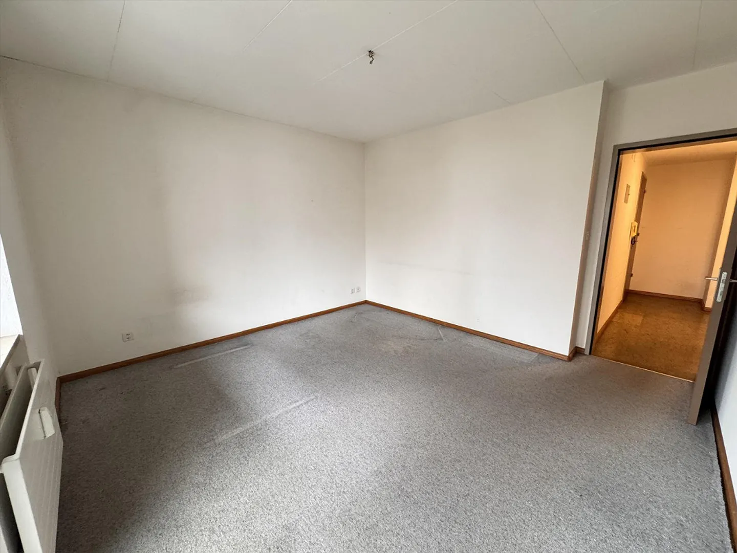 Grosszügige 2.5-Zimmerwohnung am Messeplatz! - Foto 6 von 9