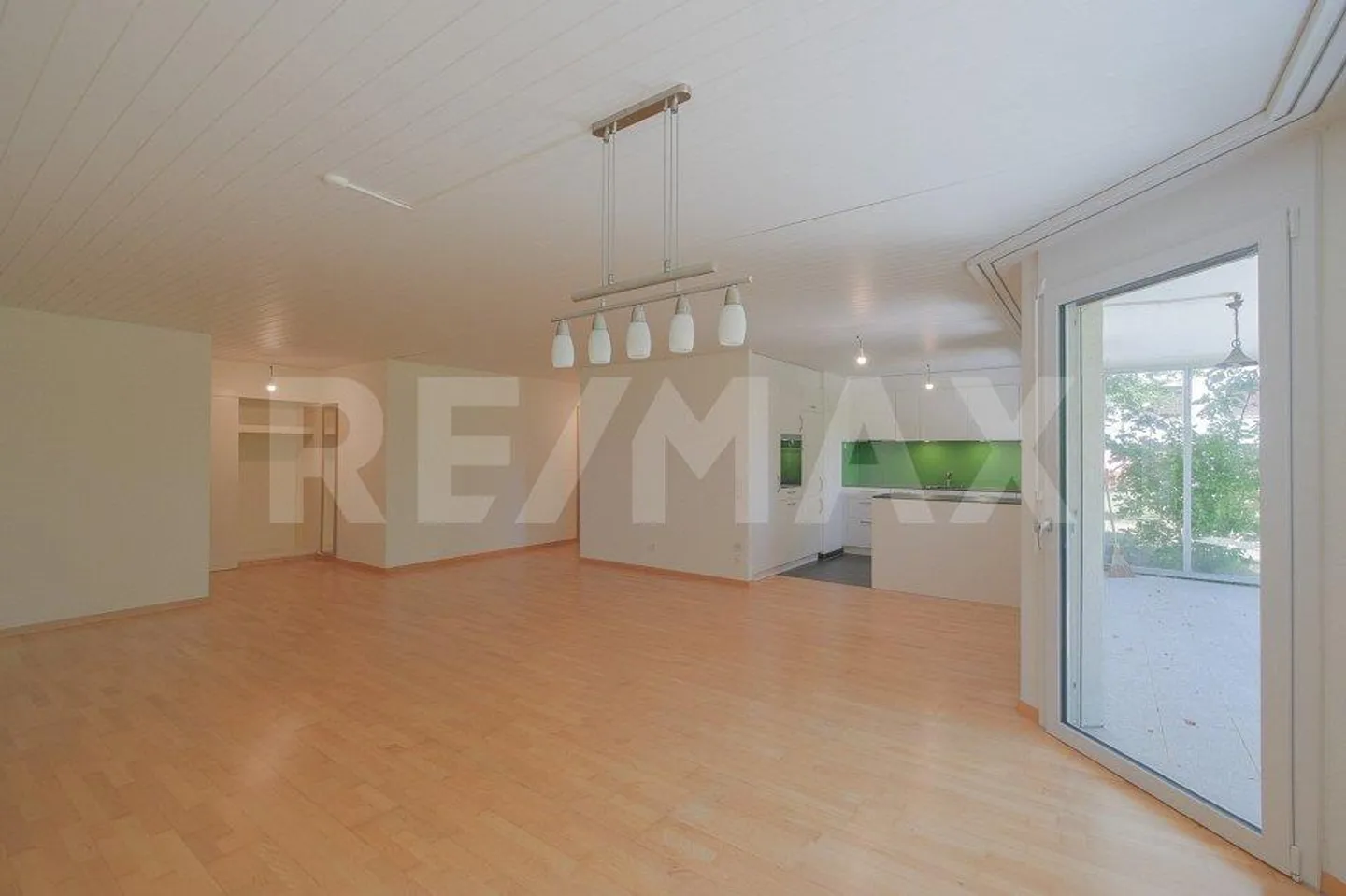 4.5 Room Garden Apartment: Central, Quiet, Full of Quality of Life - Photo 4 of 13