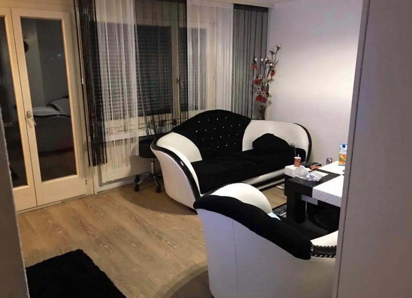 Gemütliche Wohnung mit Grossem Balkon - Foto 3 von 6