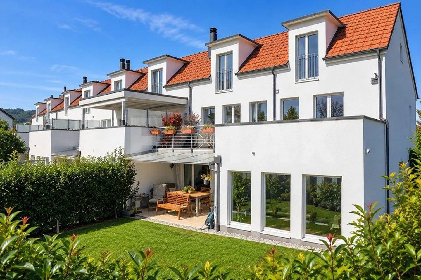 Maison de rêve avec beaucoup d'espace : maison d'angle de 5,5 pièces avec jardin et grande terrasse, 8953 Dietikon ZH - Photo 1 sur 13