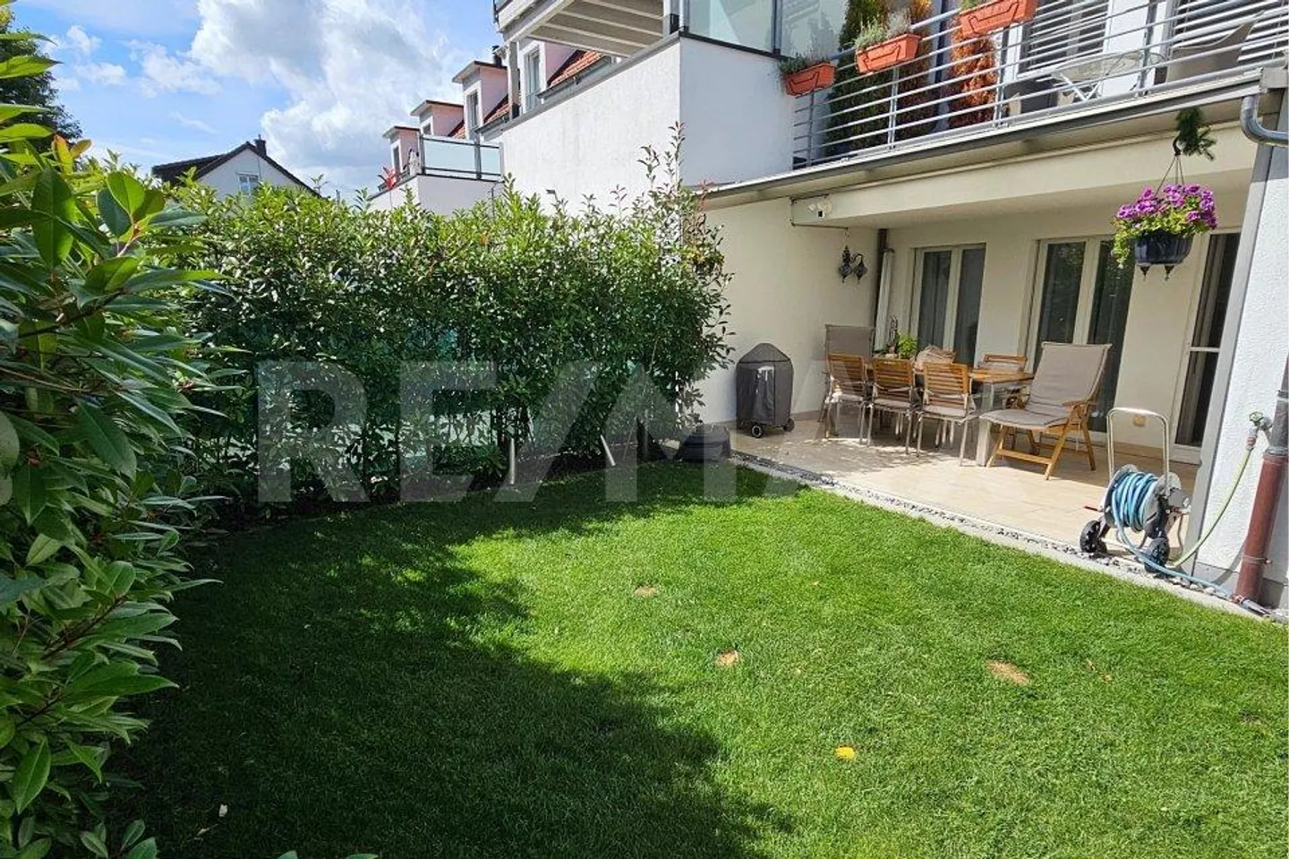 Maison de rêve avec beaucoup d'espace : maison d'angle de 5,5 pièces avec jardin et grande terrasse, 8953 Dietikon ZH - Photo 7 sur 13