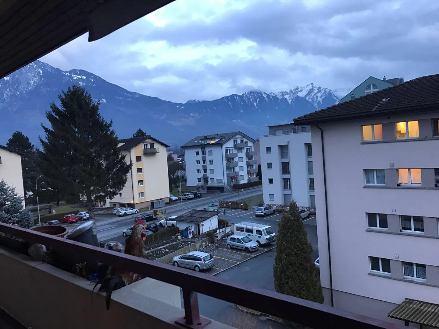 Gemütliche Wohnung mit Grossem Balkon - Foto 1 von 6