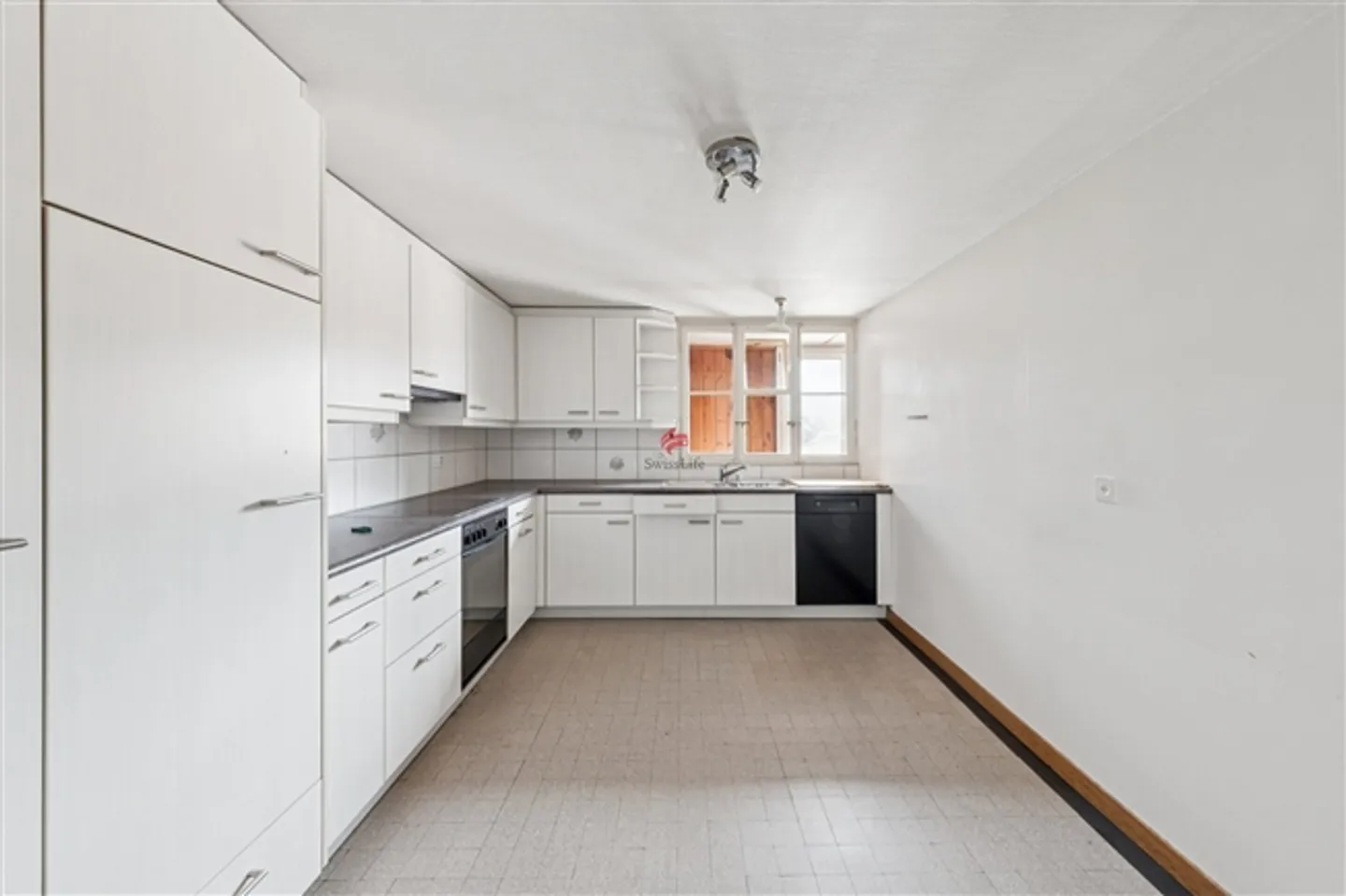 Maison intergénérationnelle attrayante avec potentiel de développement - Photo 5 sur 12