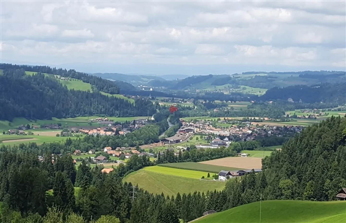 Maison intergénérationnelle attrayante avec potentiel de développement - Photo 11 sur 12