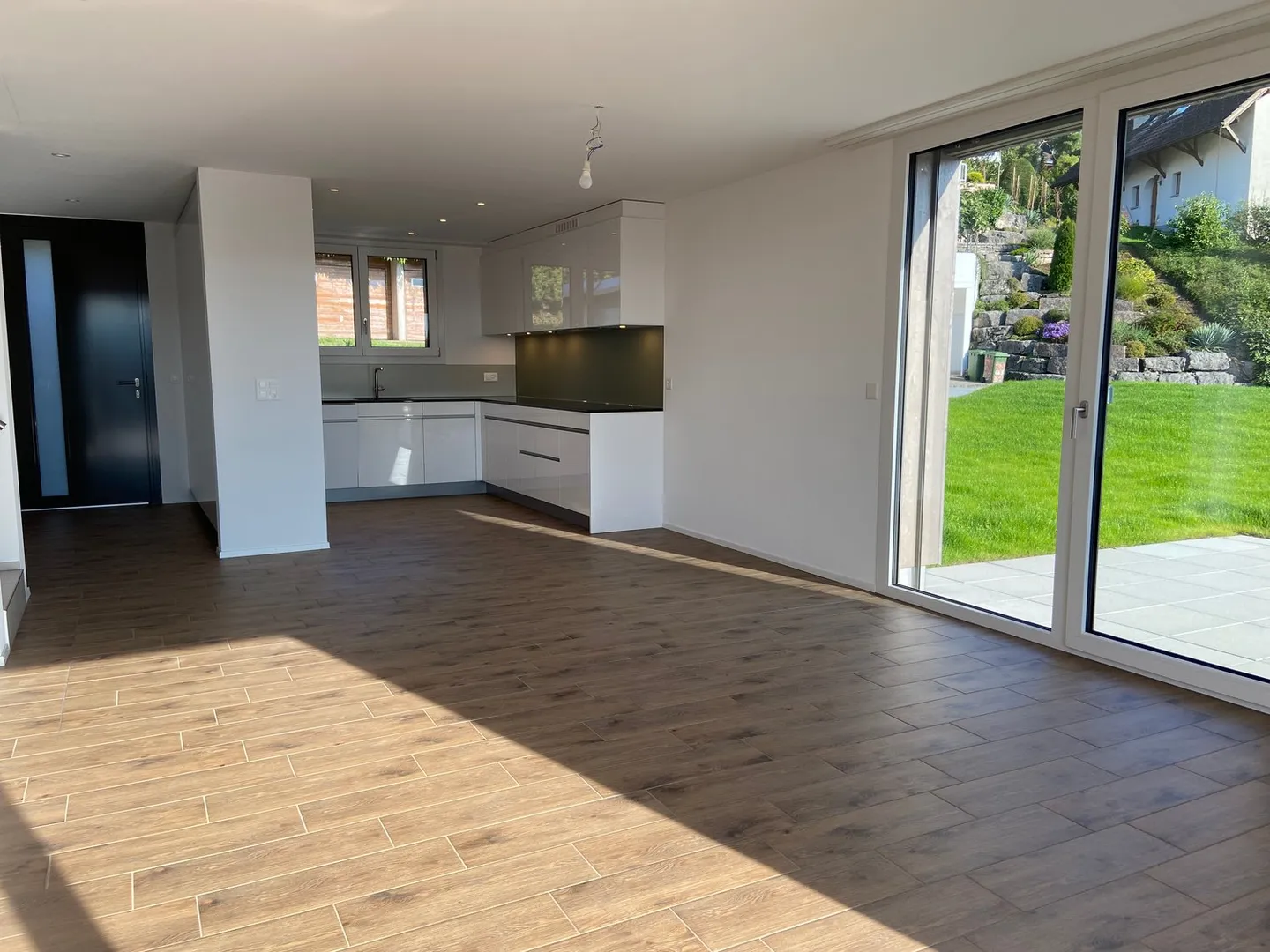 Charmante Familienhäuser - Foto 8 von 17