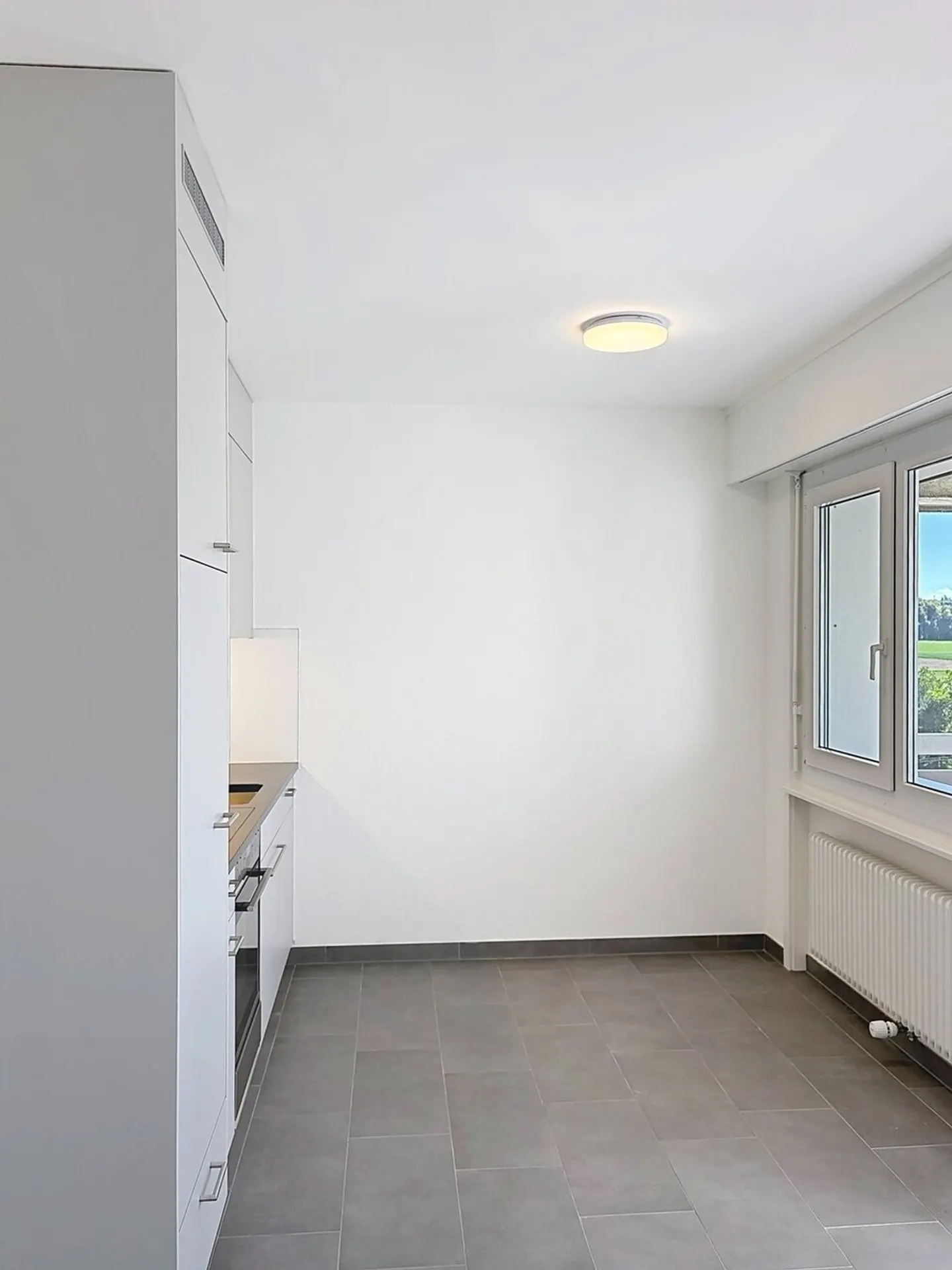 Appartement rénové 3.5 pièces - Photo 2 sur 12
