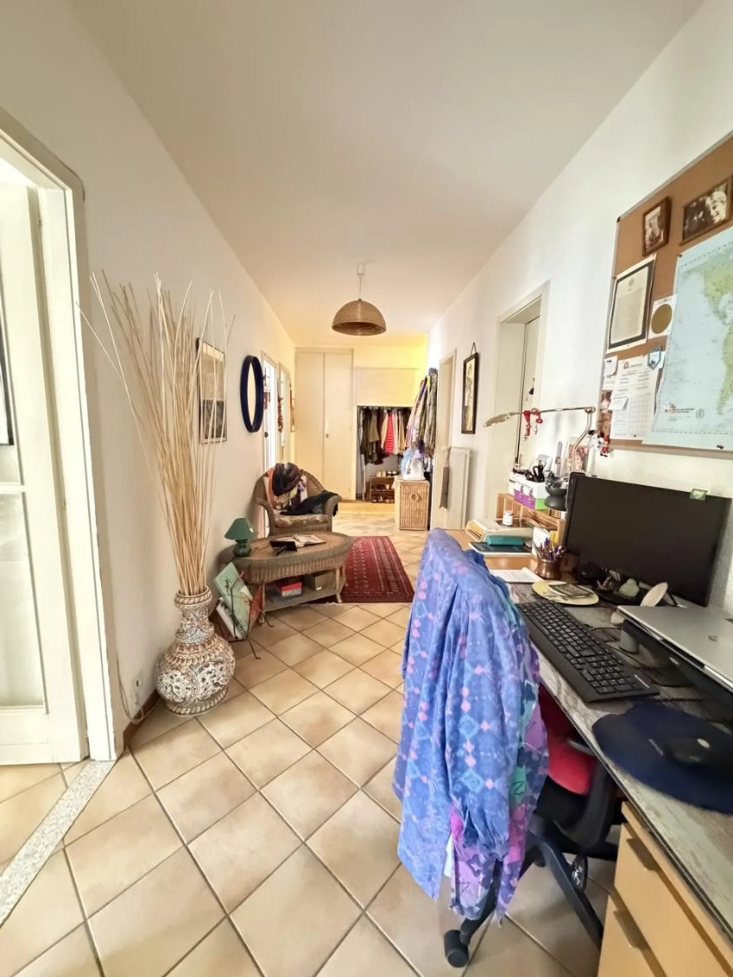 Charmante Wohnung mit 3.5 Zimmern in Prilly - Foto 4 von 11