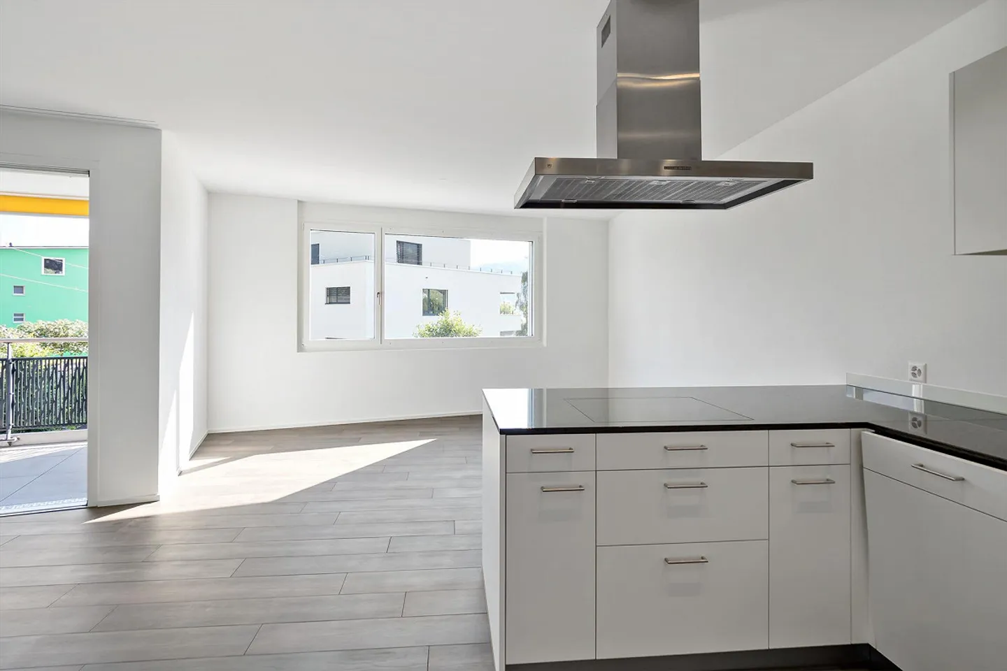 Appartamento moderno di 3,5 locali in posizione centrale - Foto 1 di 10