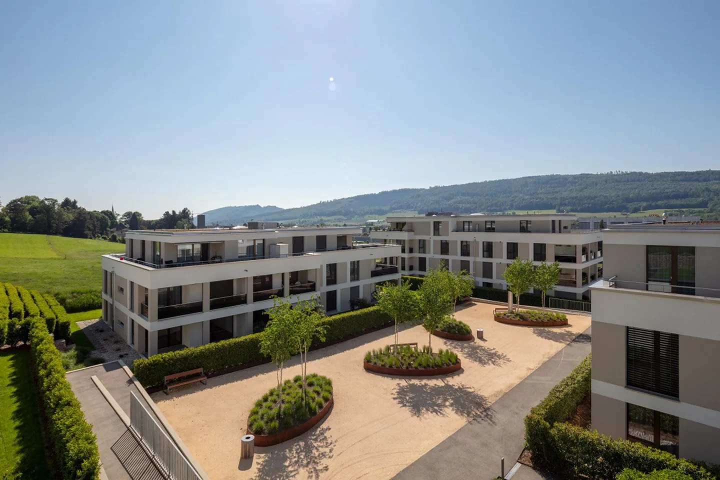 Schöne Attika-Wohnung mit grosser Terrasse - Foto 1 von 8