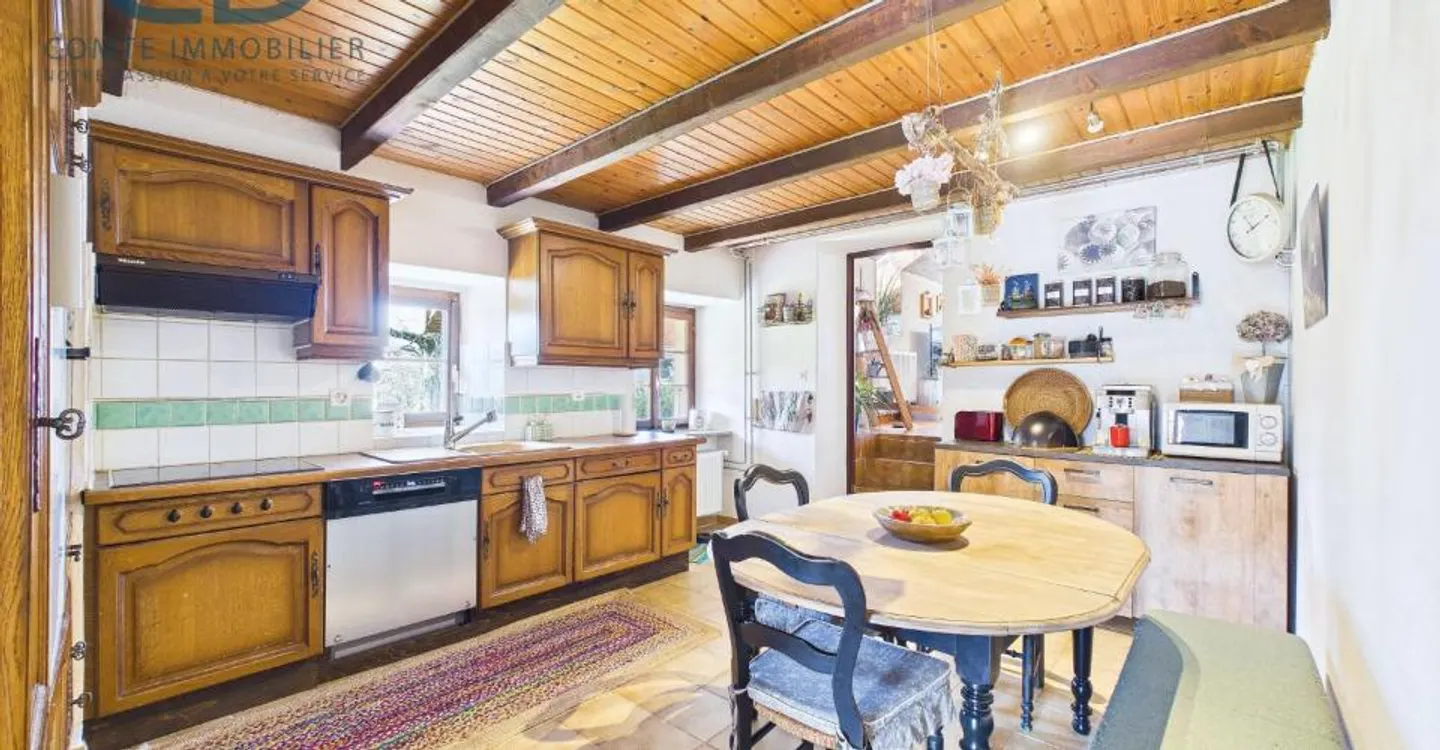 Renovated old farmhouse with stable and land - Photo 8 of 13