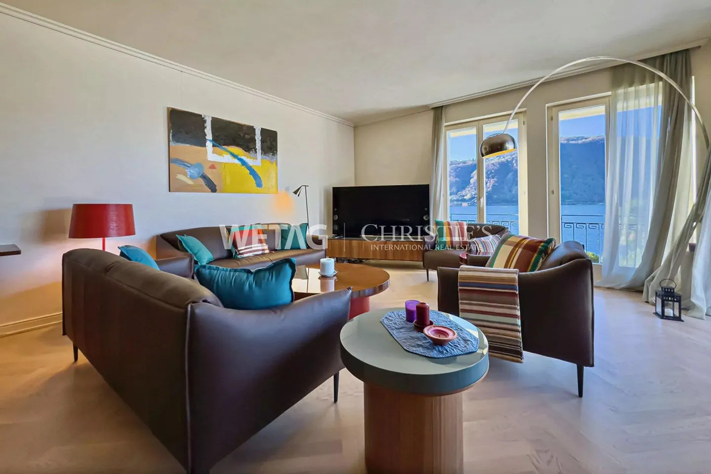 Lugano-Bissone : Appartement avec accès direct au lac, piscine extérieure, se... - Photo 3 sur 13