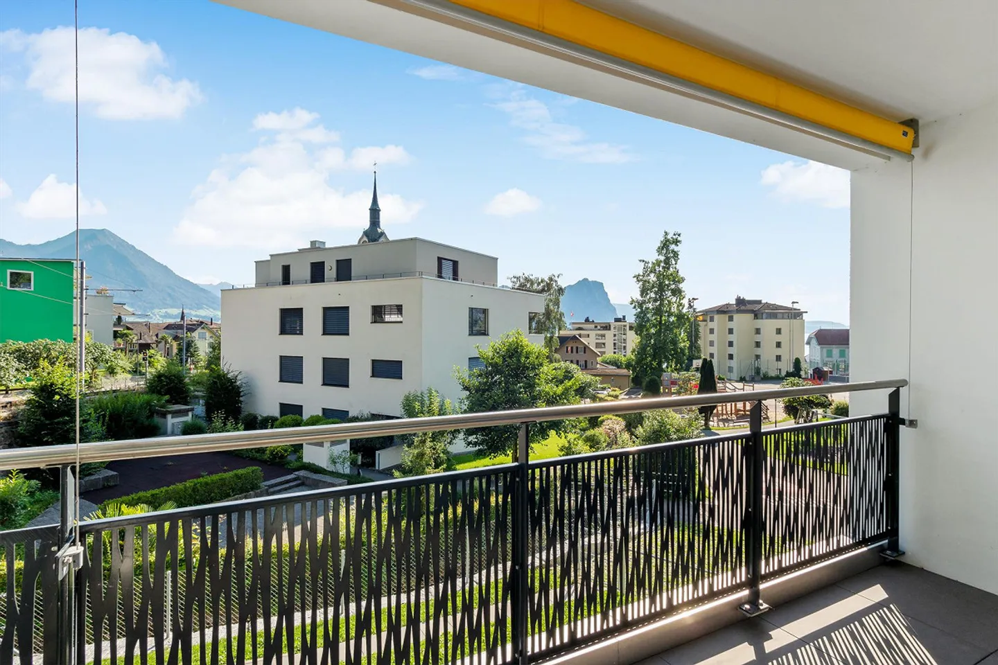 Appartamento moderno di 3,5 locali in posizione centrale - Foto 9 di 10