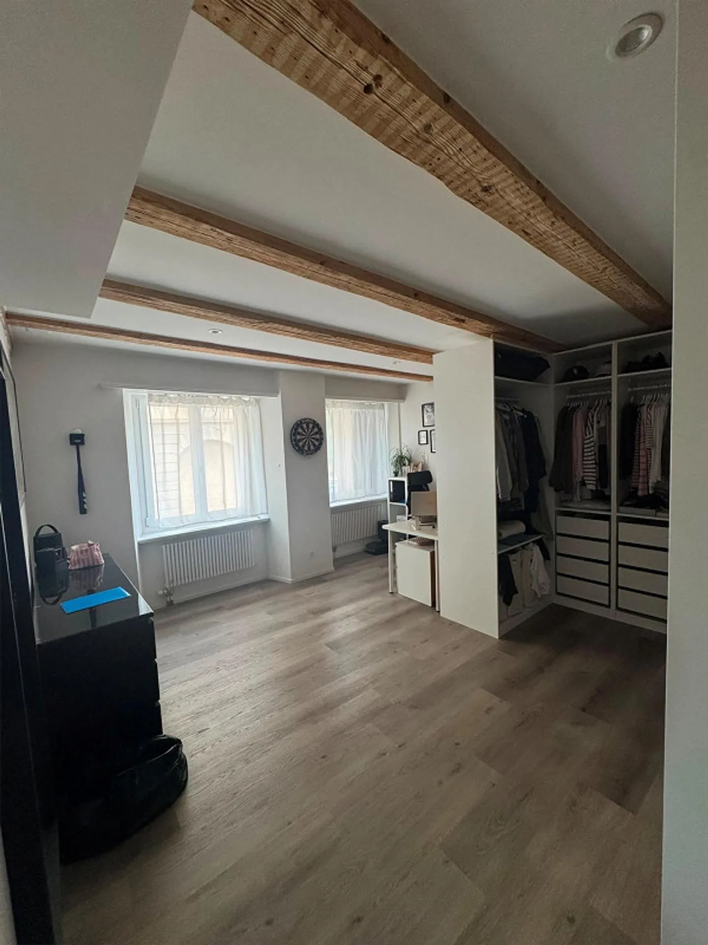 Modern and spacious 2.5-room apartment in a prime location in Frauenfeld - Photo 1 of 8