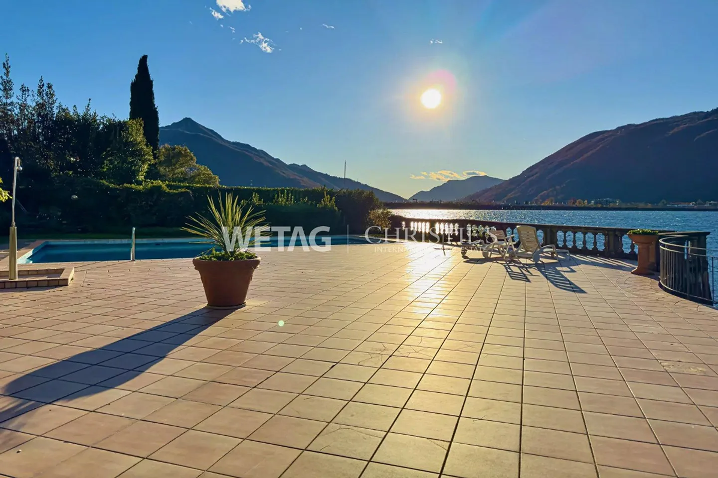 Lugano-Bissone : Appartement avec accès direct au lac, piscine extérieure, se... - Photo 10 sur 13