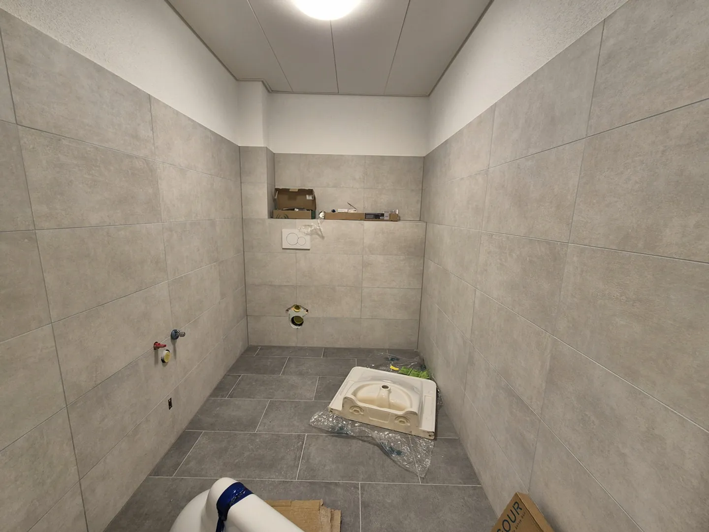 Inspiring Office Space for Rent - Photo 5 of 9