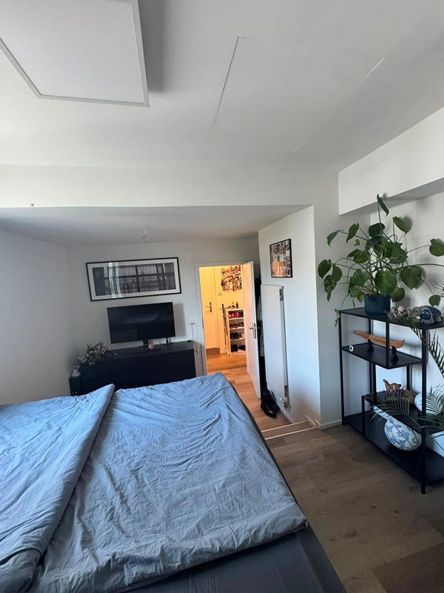Modern and spacious 2.5-room apartment in a prime location in Frauenfeld - Photo 8 of 8