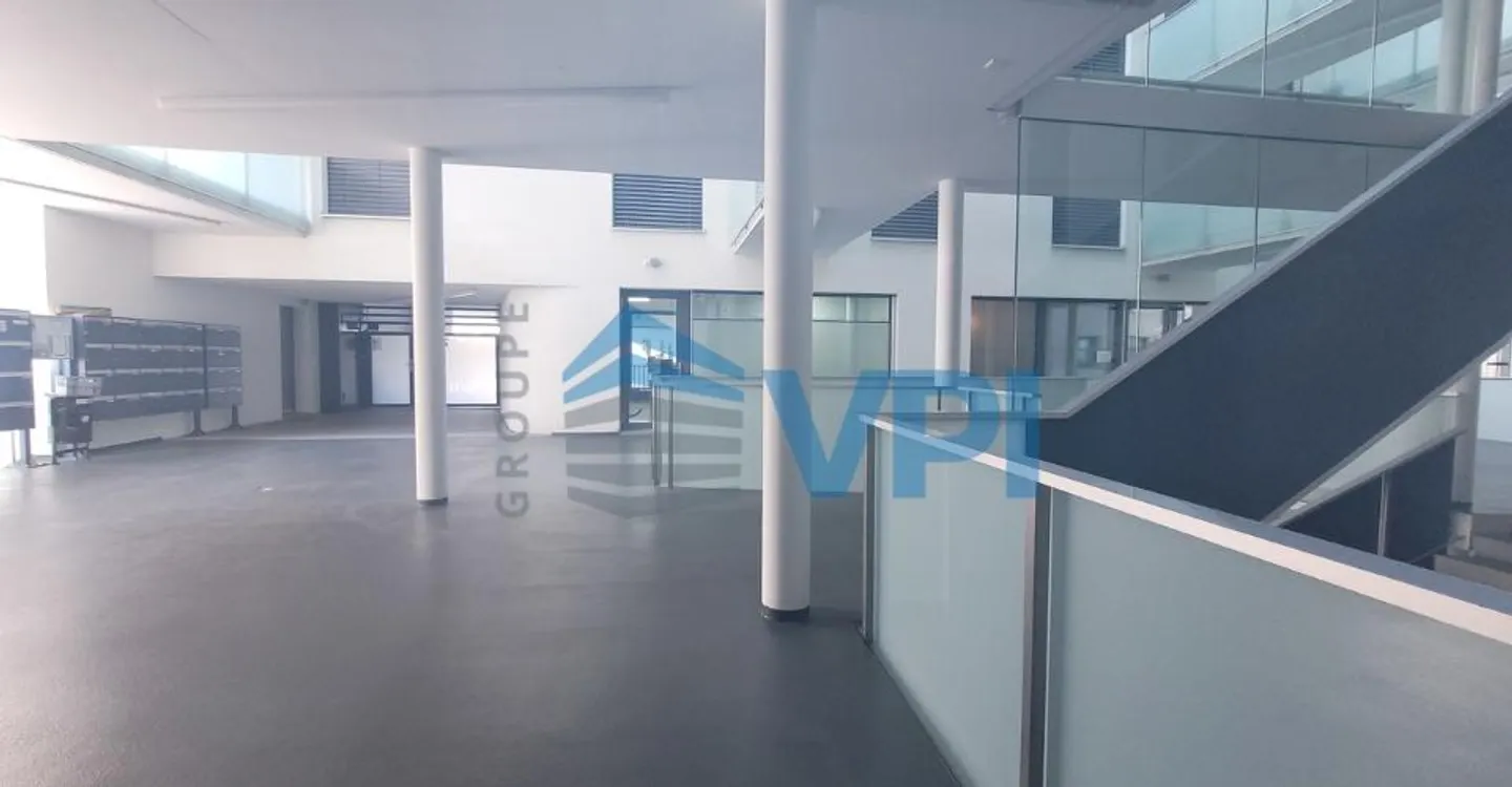 Appartamento moderno a Carouge - Foto 1 di 11