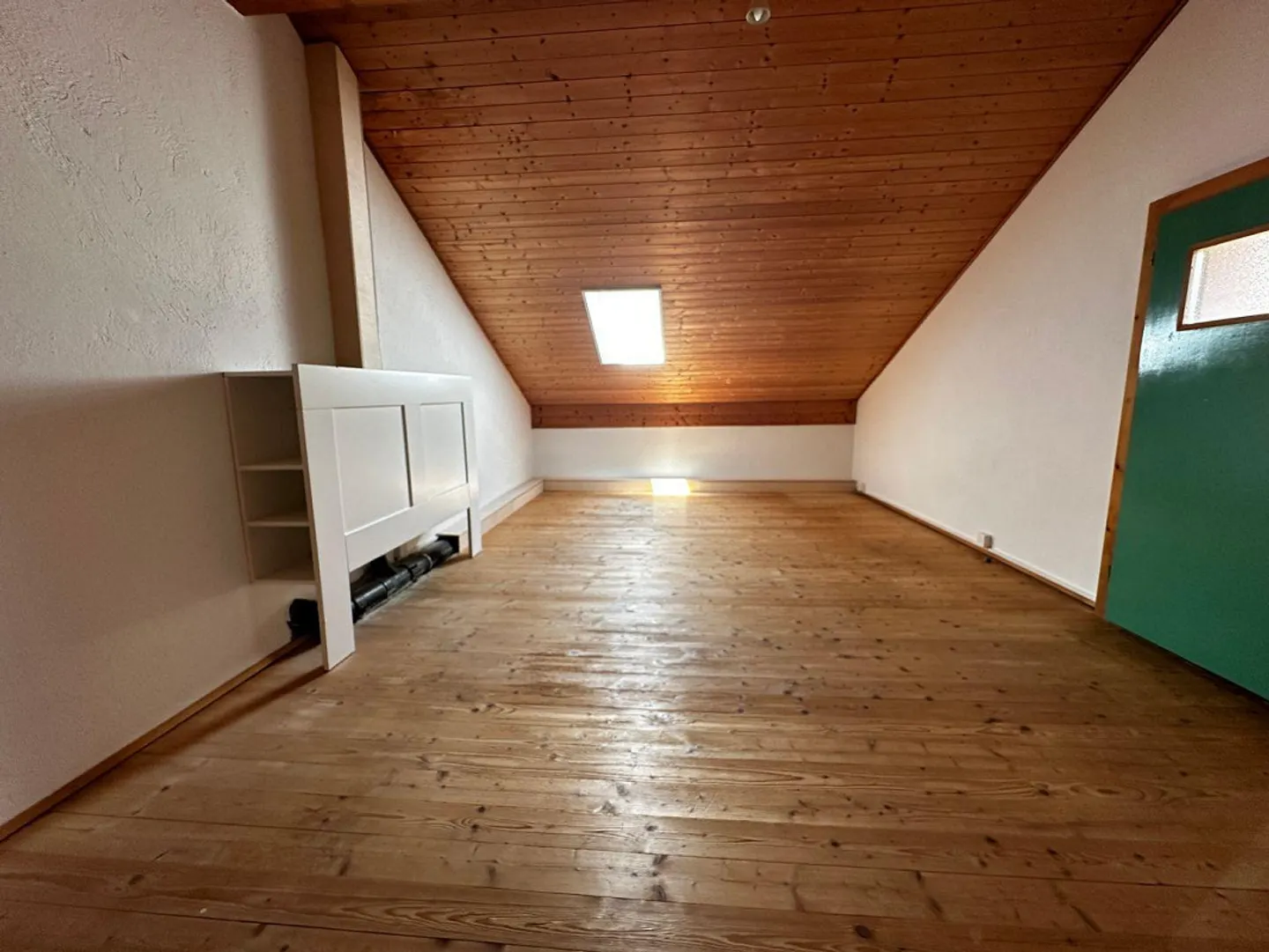 Charming 4-room duplex apartment immersed in the tranquility of Breno - Photo 10 of 11