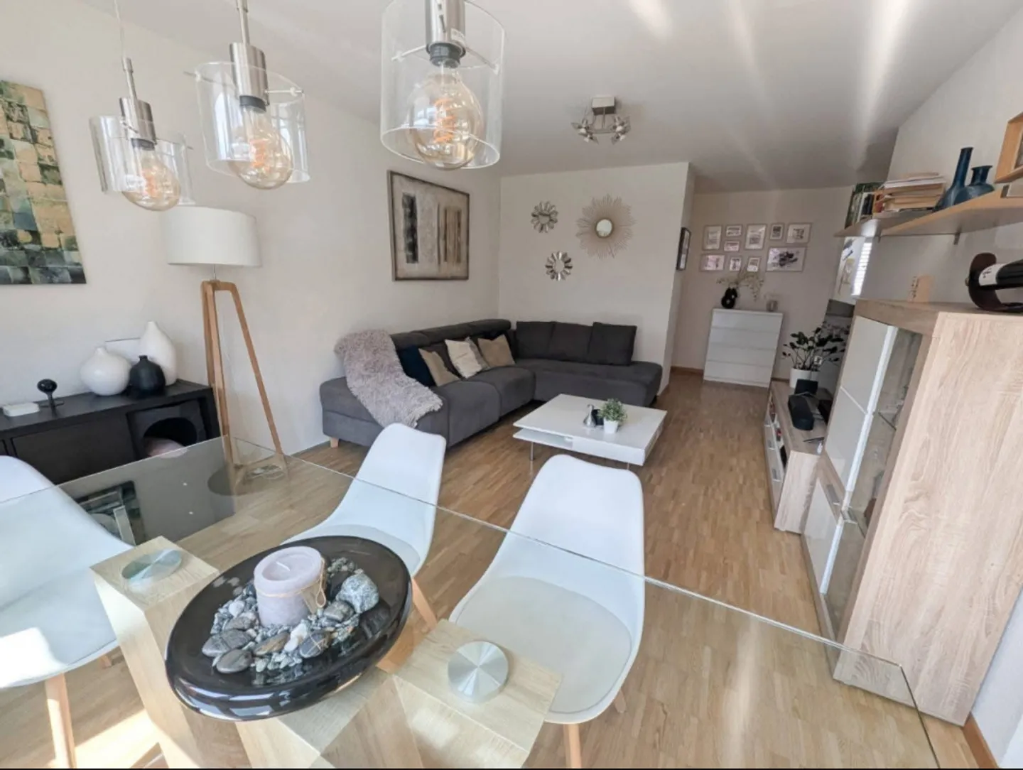Appartement 5 pièces situé aux Grand-Saconnex - Photo 2 sur 11