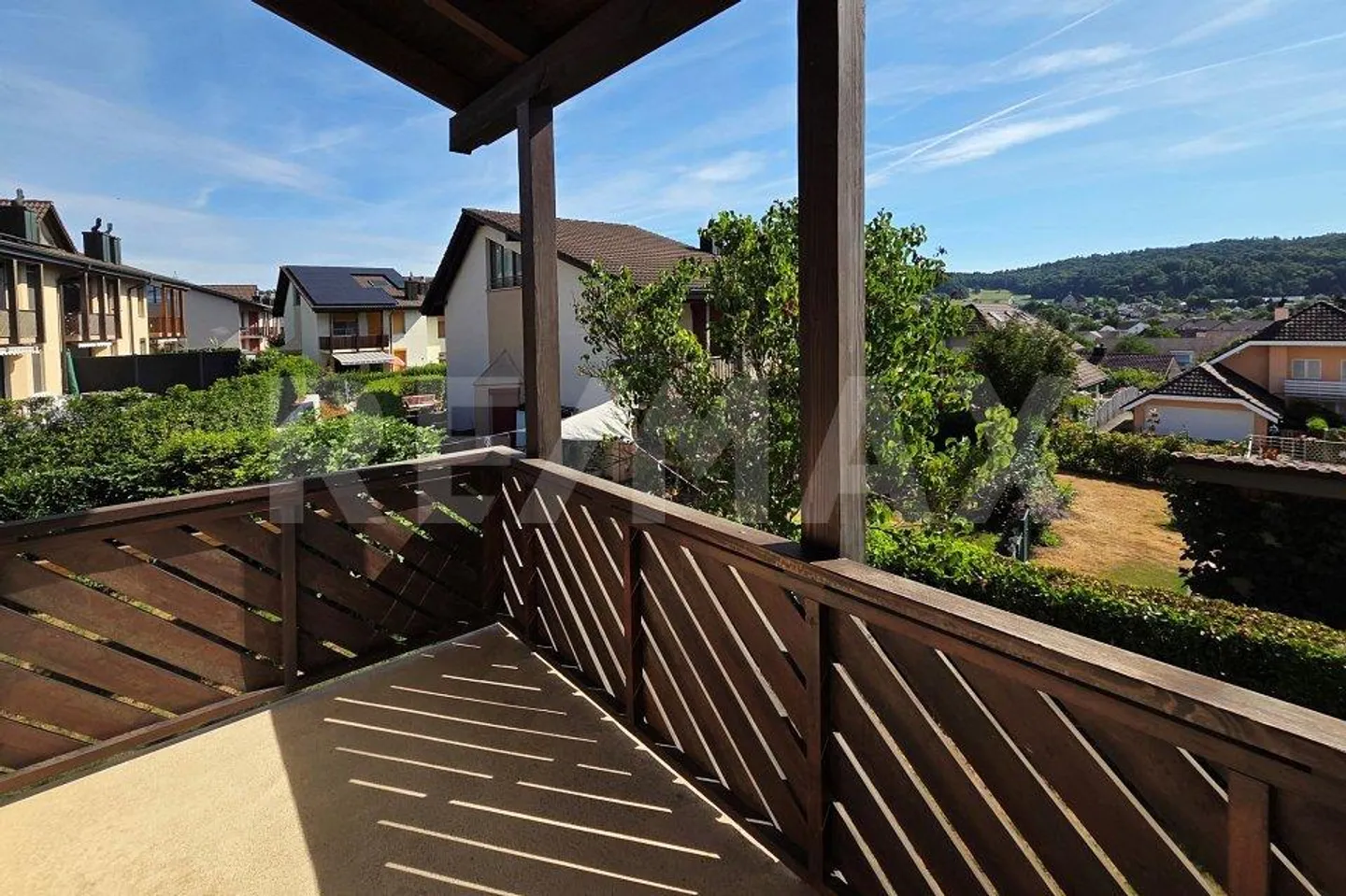 Family-friendly house in a good location - Photo 11 of 13