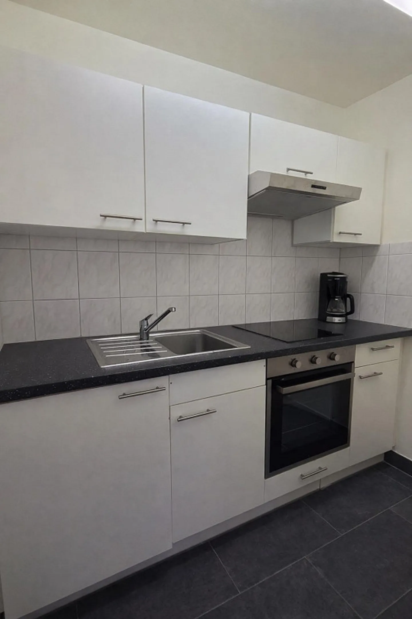 Appartamento 1 camera con balcone - Foto 2 di 8