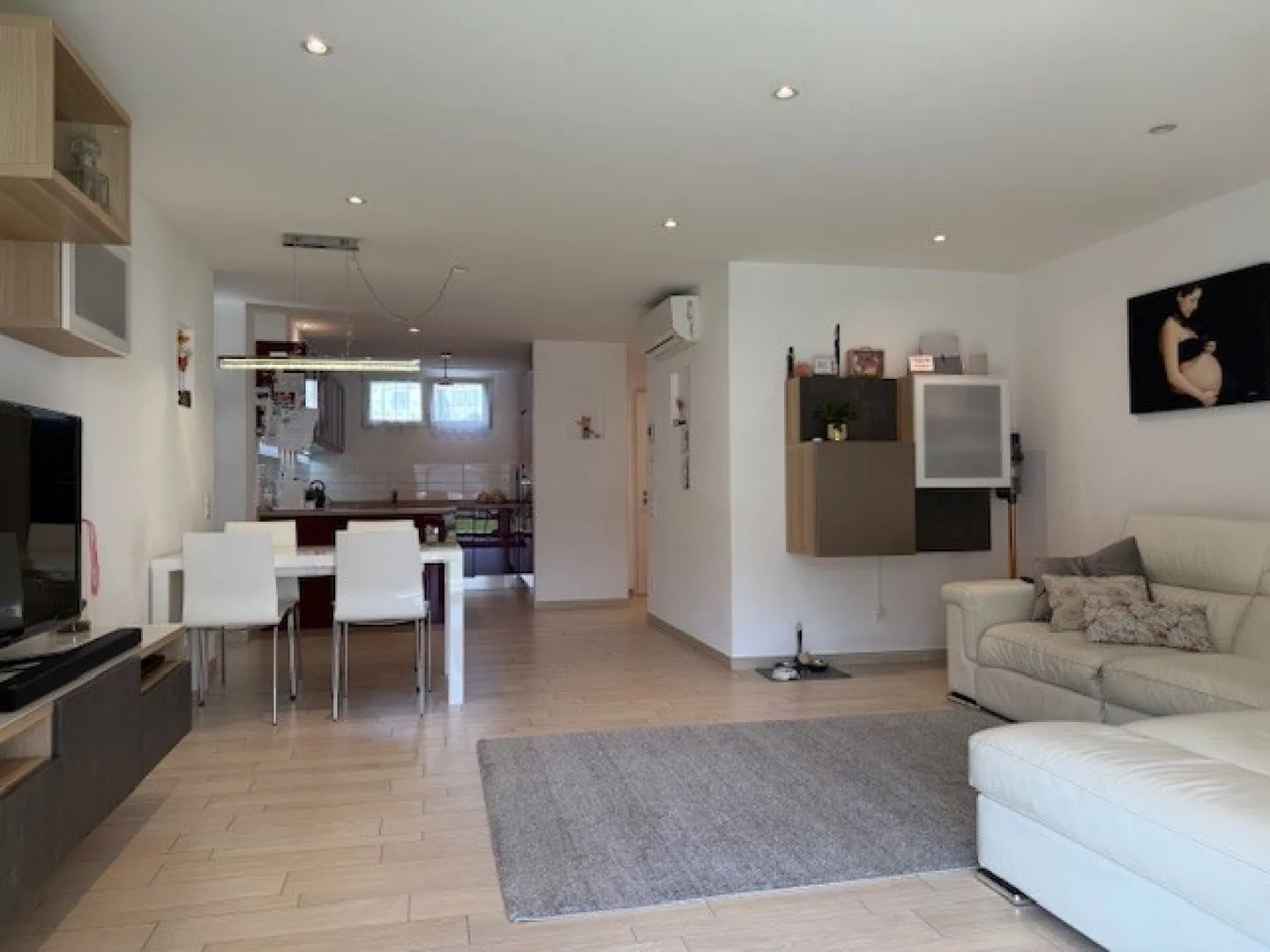 Appartement 4.5 pièces avec jardin - Photo 3 sur 10