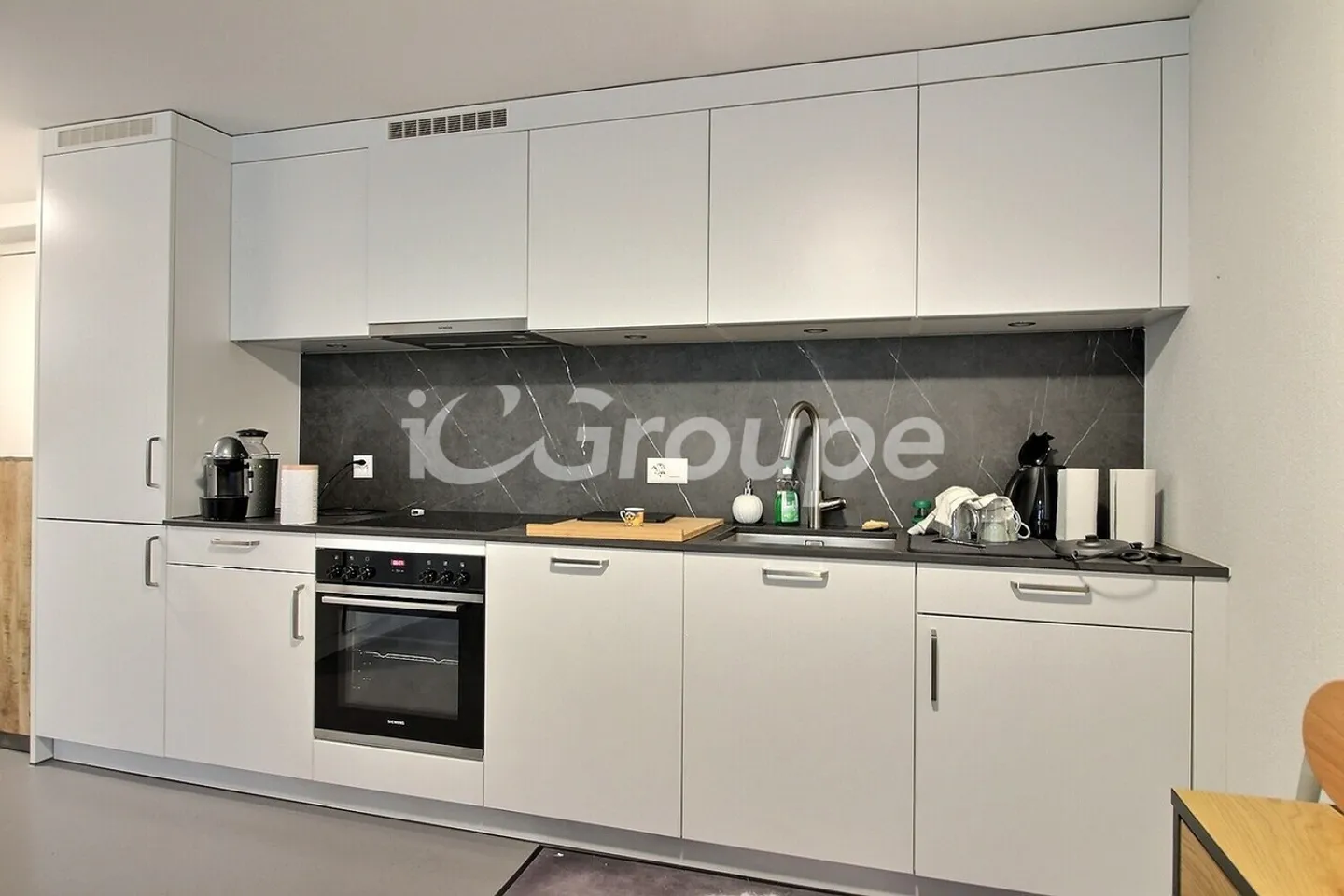 Beautiful 2.5-room apartment located in Sion - Photo 3 of 10