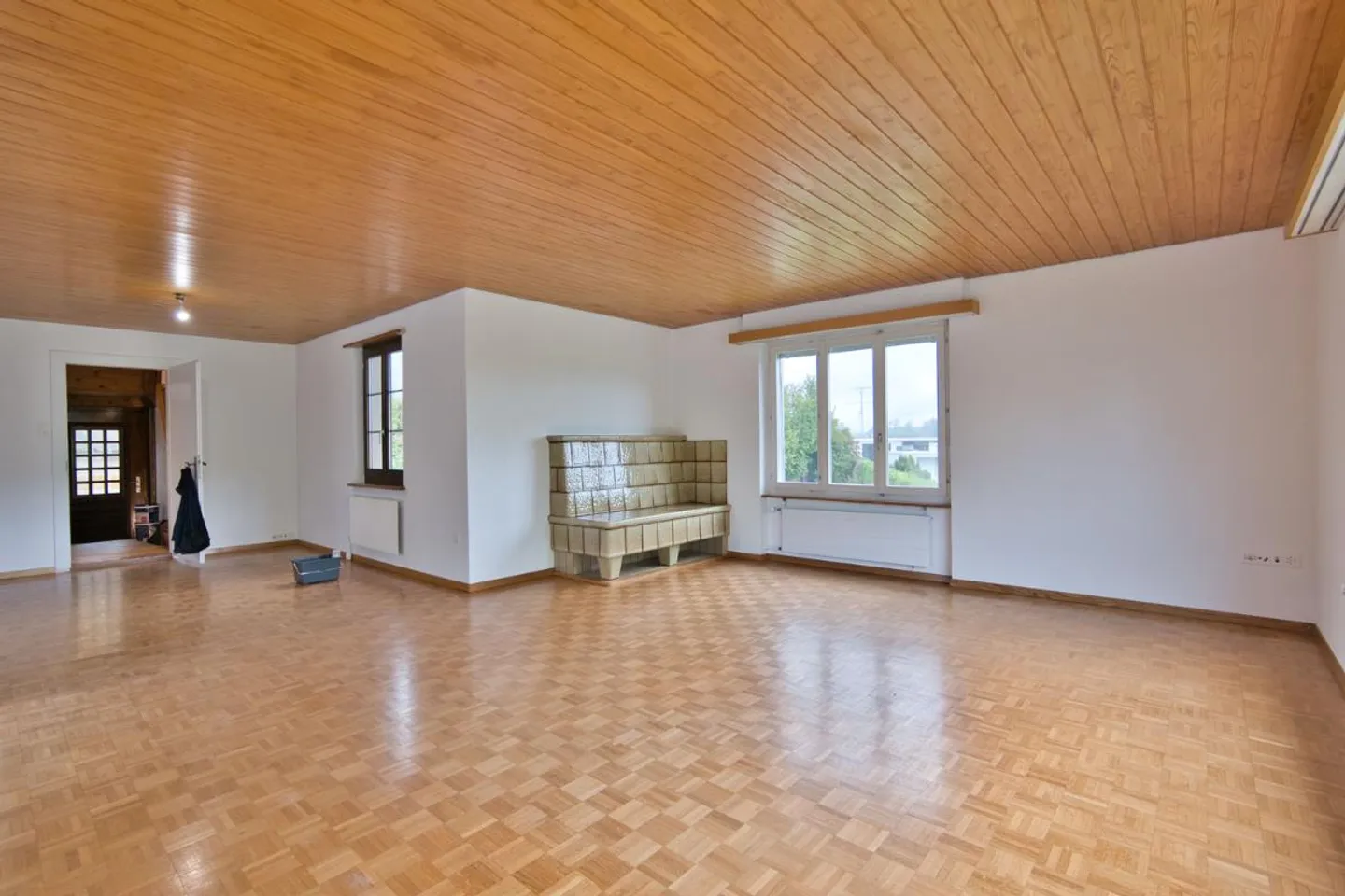 Incantevole casa unifamiliare di 4,5 stanze con pannelli solari a Biberist - Foto 5 di 5