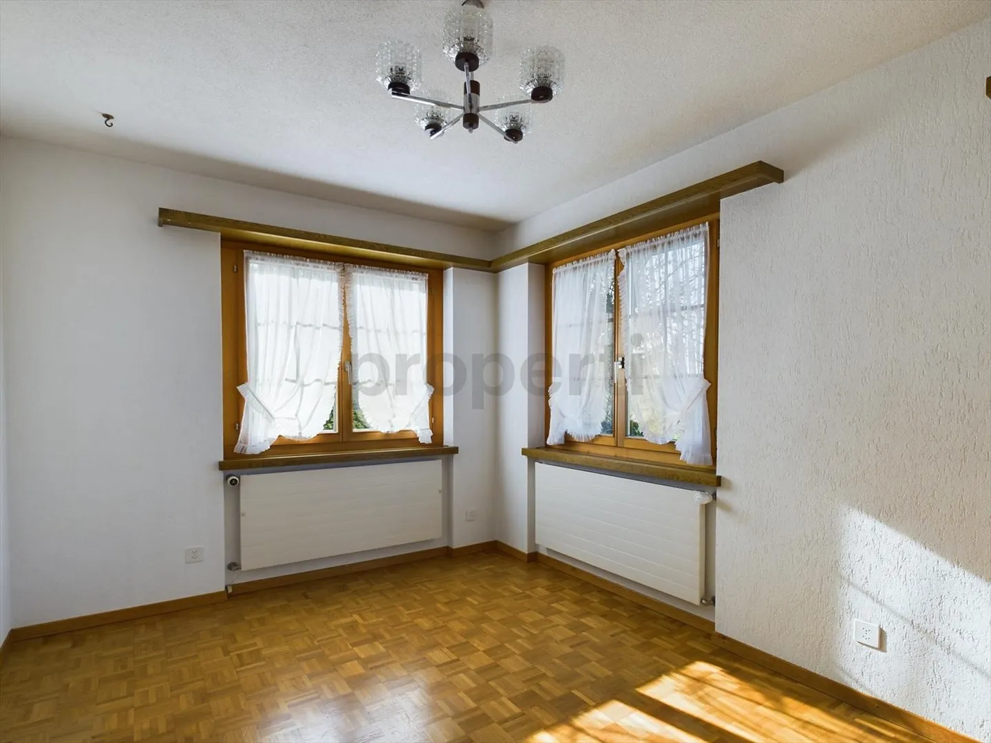 Attractive 9.5-room single-family house with unobstructed view in Appenzell - Photo 6 of 12