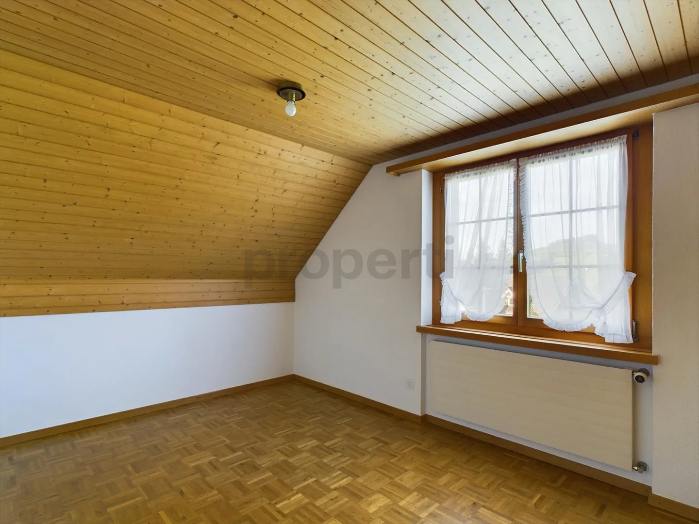 Attractive 9.5-room single-family house with unobstructed view in Appenzell - Photo 7 of 12