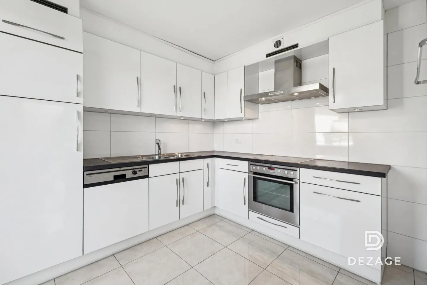 Magnifique duplex en attique de 165 m² avec terrasse entre Lausanne et Pully, proche de toutes les commodités - Photo 7 sur 13