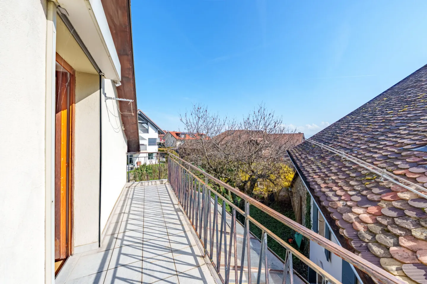 PROPRIETÀ RARA NEL CUORE DEL PAESE - FORTE POTENZIALE DI TRASFORMAZIONE - Foto 2 di 6